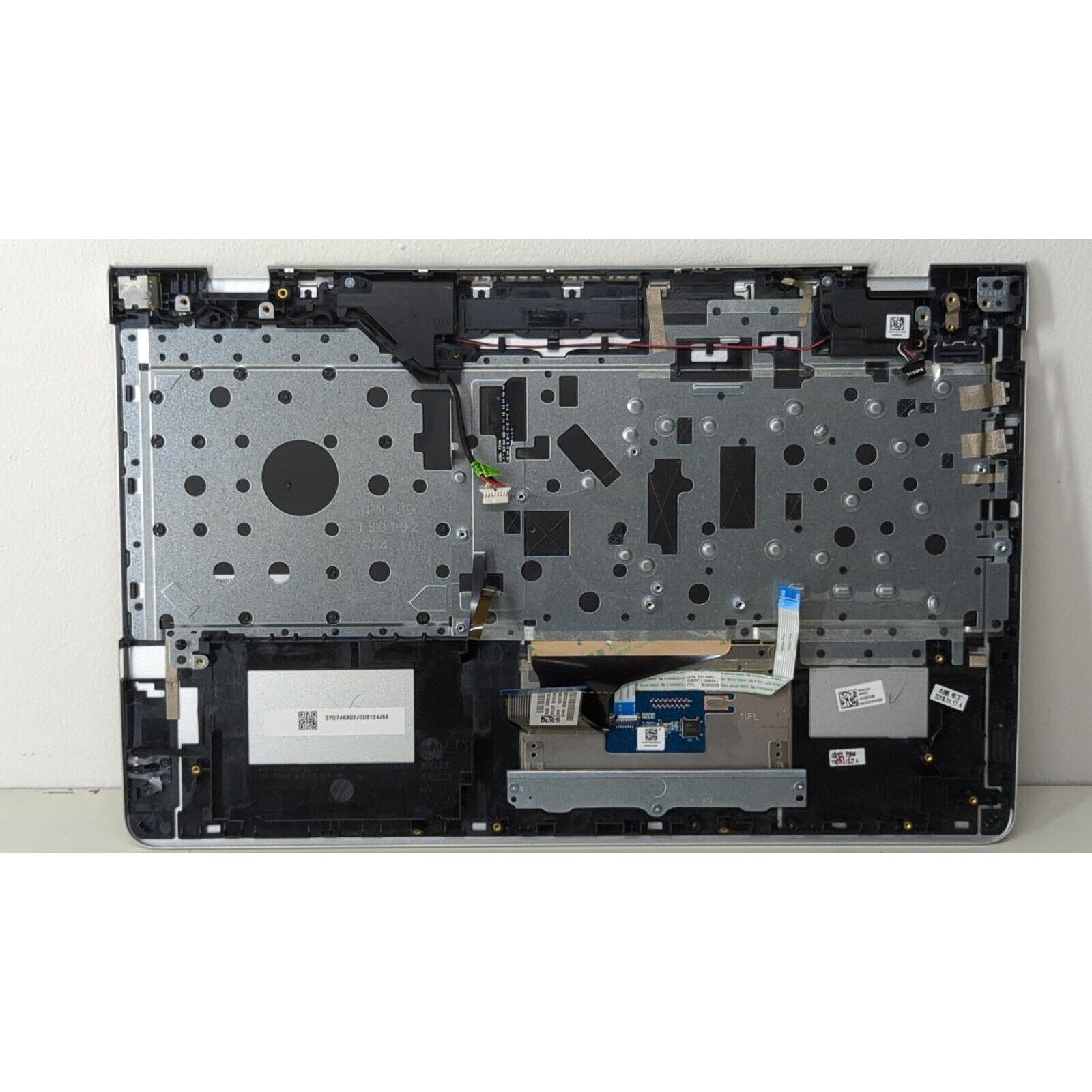 FOR PARTS - OEM HP Palmrest Assembly for HP Pavilion 15-cc116cl