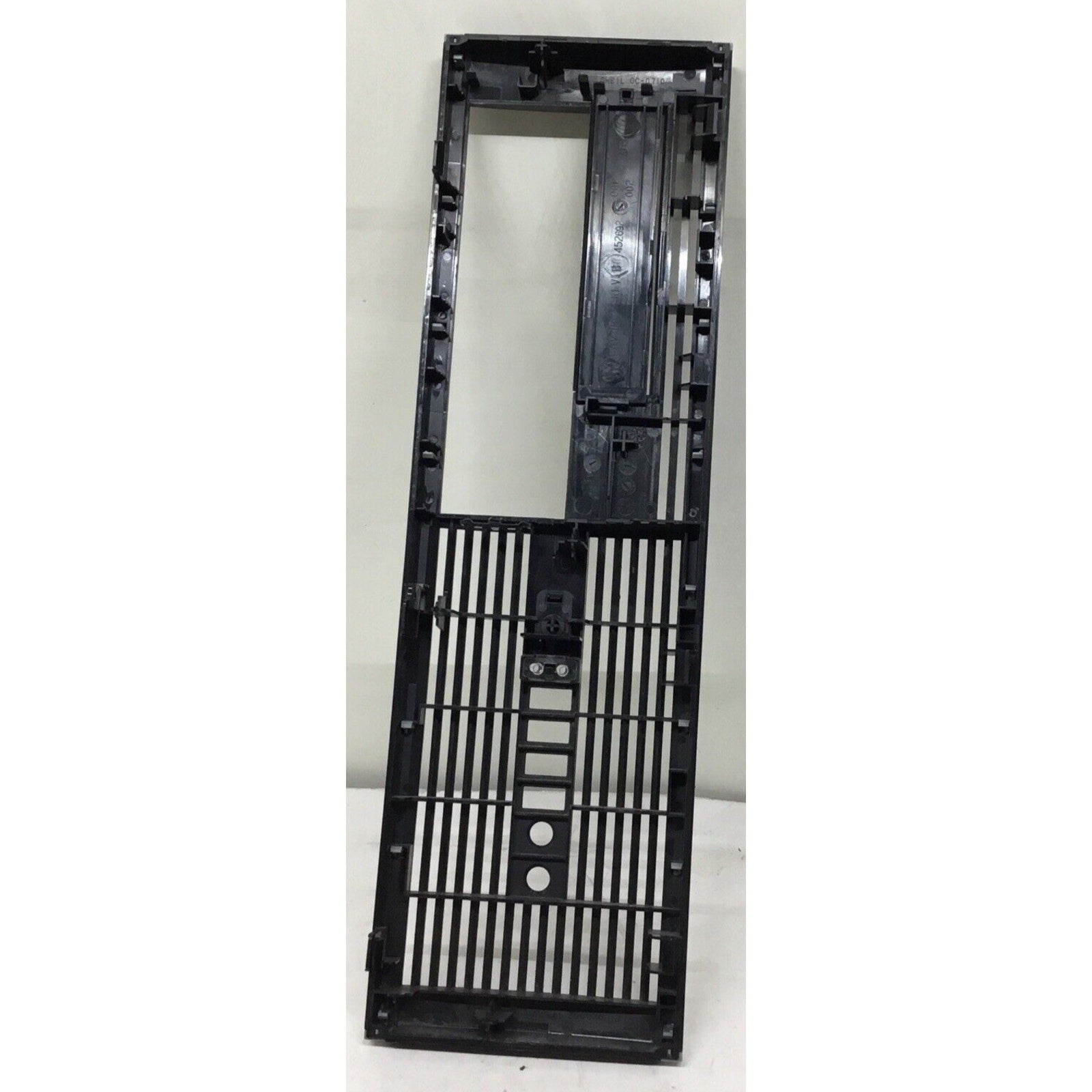 HP ELITE 8300 SFF FRONT BEZEL- 452692-001, P1-628552, GC-0710
