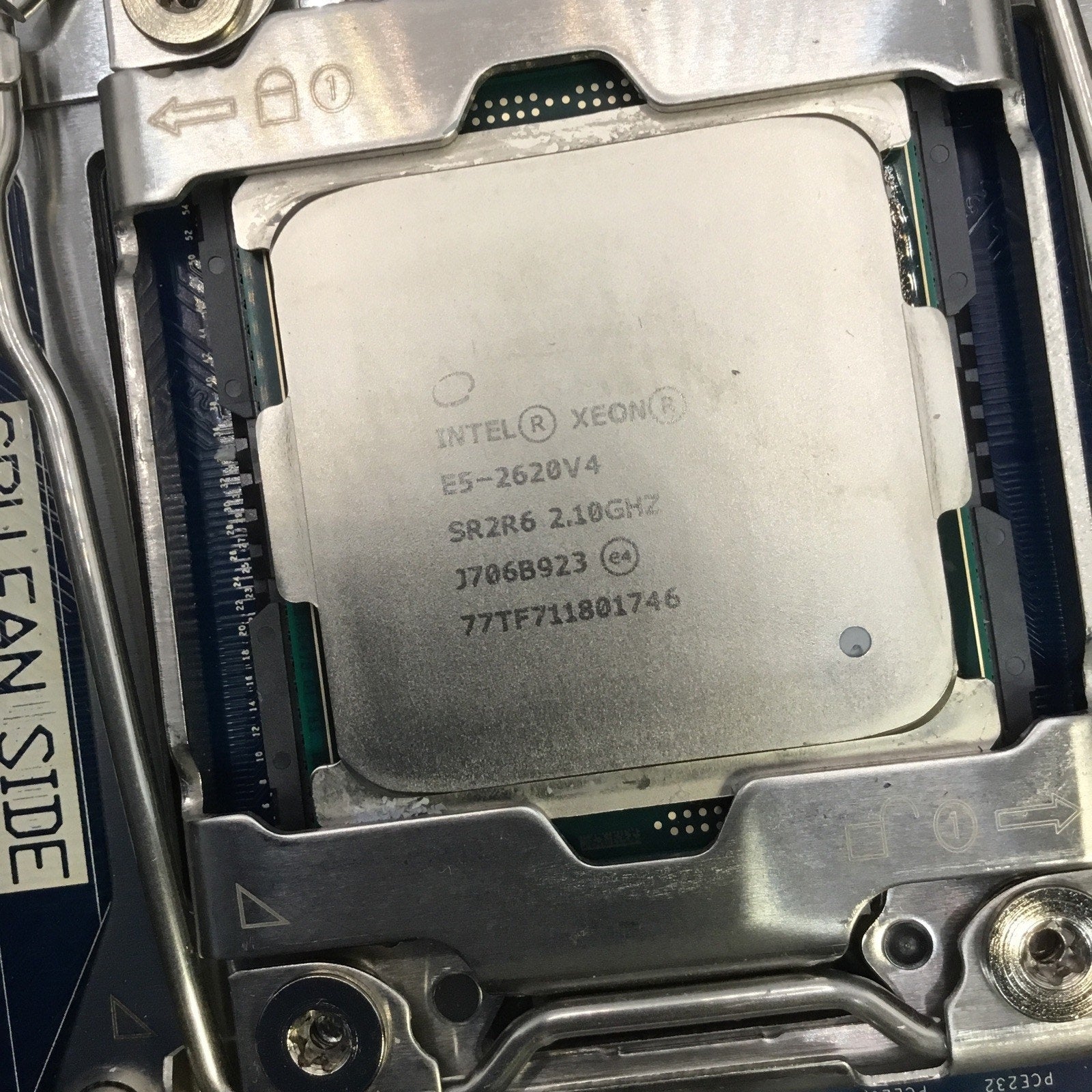 HP 761512-001 Motherboard 710325-001 w/ Intel Xeon E5-2620V4 + 128GB RAM