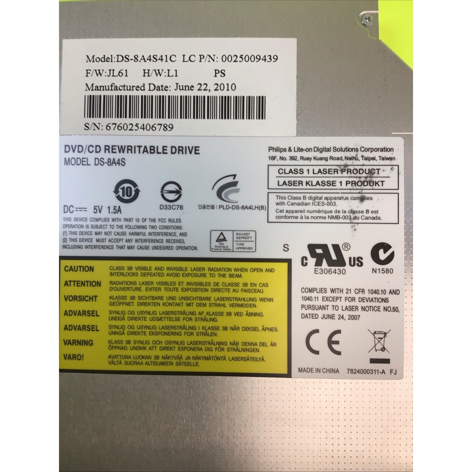Lenovo IdeaPad Y560 Rewritable DVD CD Drive 0025009439 DS-8A4S