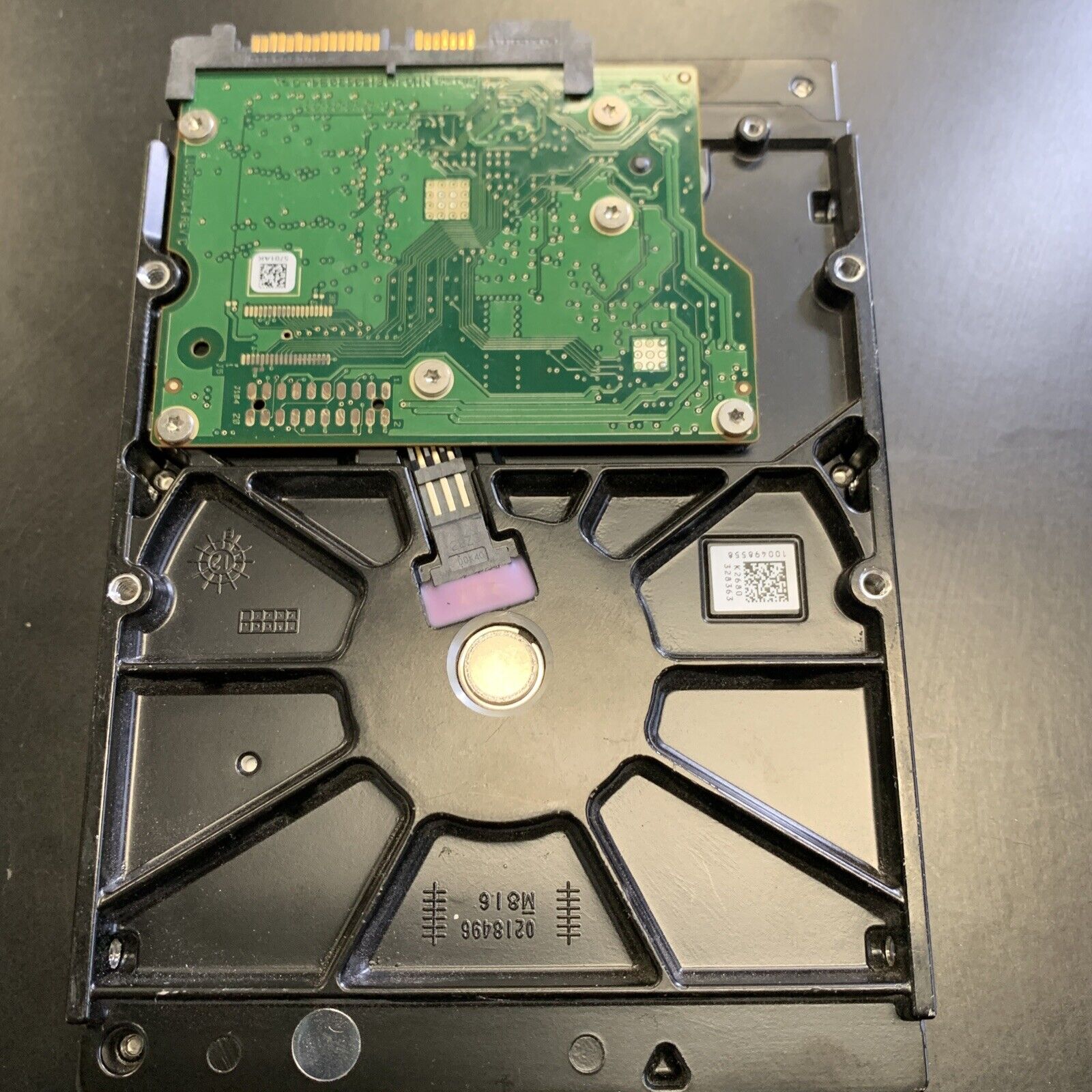 Dell YVMKX Seagate ST250DM000 1BD141-500 250GB 7.2k SATA-3 16MB 3.5" HDD