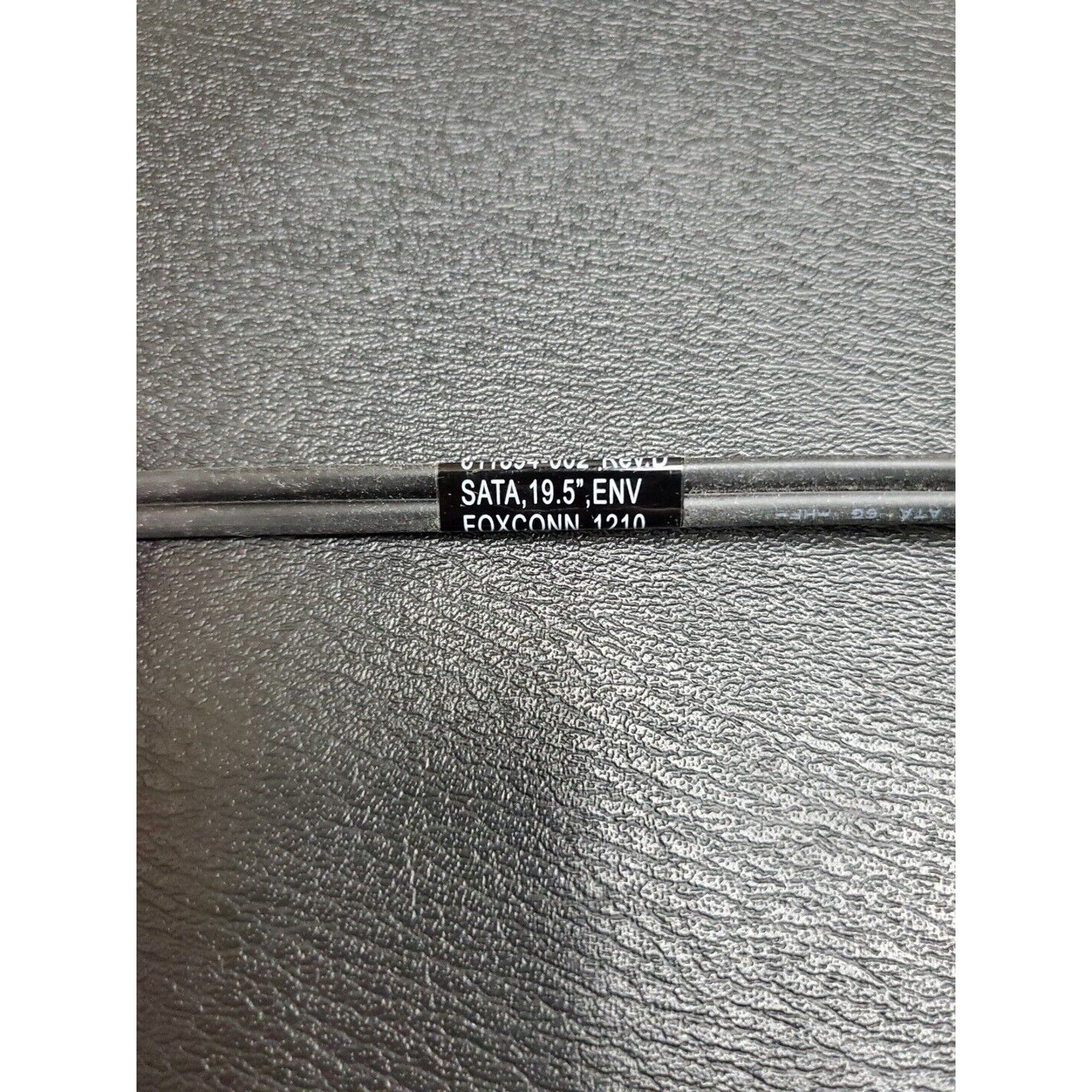 SATA Straight 19.5-Inch Data Cable For HDD/SSD/ODD 611894-002 FOXCONN 1210