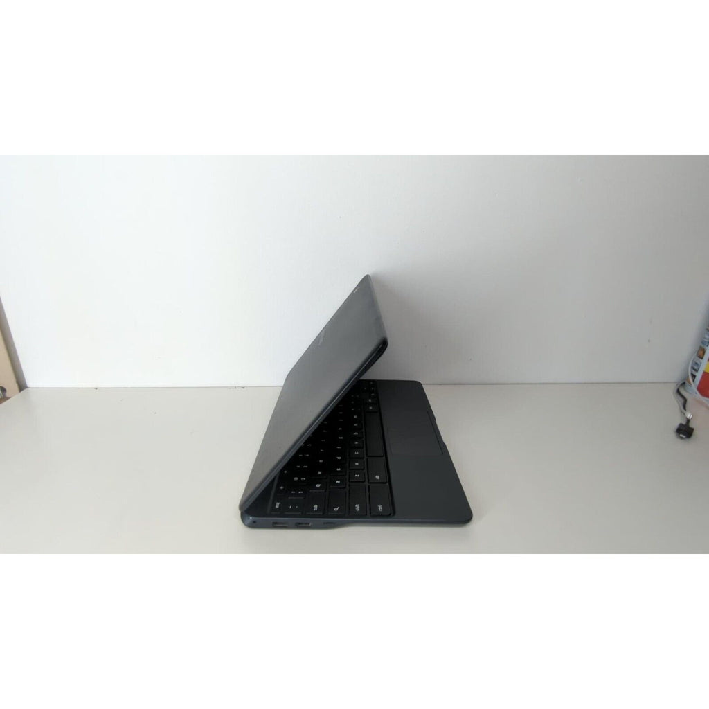 NO CHARGER - Samsung Chromebook 3 11.6'' - N3050, 2GB RAM, 16GB (XE500C13-K01US)