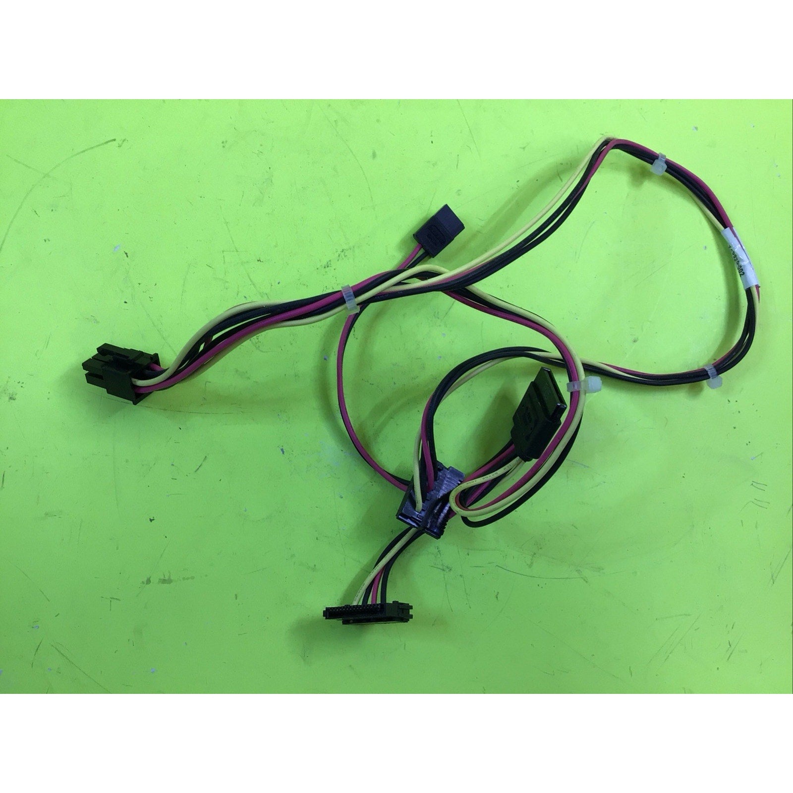 HP 710825-002 Sata HDD/SSD/ODD Hard DIsk/Optical Drive Power Cable 710825-001