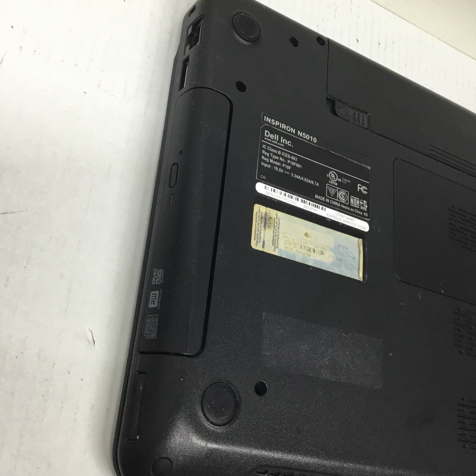 For Parts Dell Inspiron N5010 15.6" Intel Core i3-370M 4GB RAM NO HDD NO OS