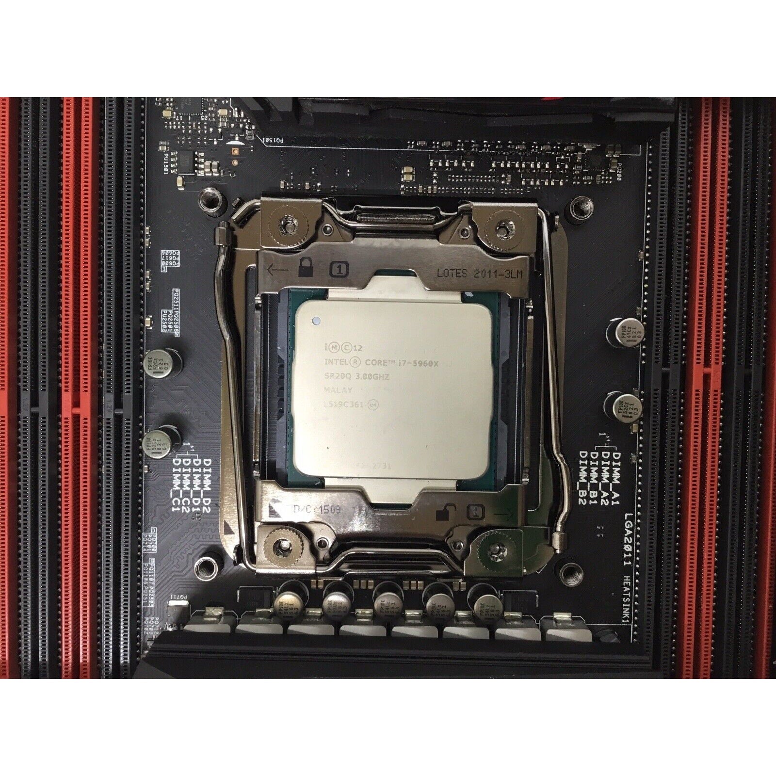 ASUS RAMPAGE V EXTREME U3.1 MOBO w/ Core i7-5960X & 4GB 2400MHz DDR4 RAM Bundle
