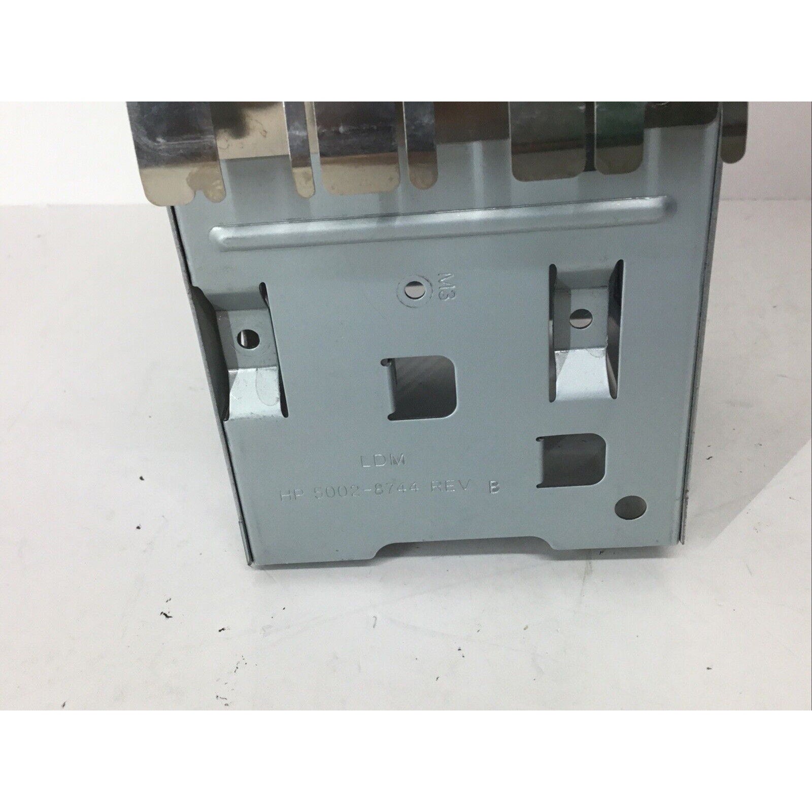 HP Pavilion 7855 Desktop Hard Drive Cage Bracket Ass'y - 5002-8731, 5002-8744