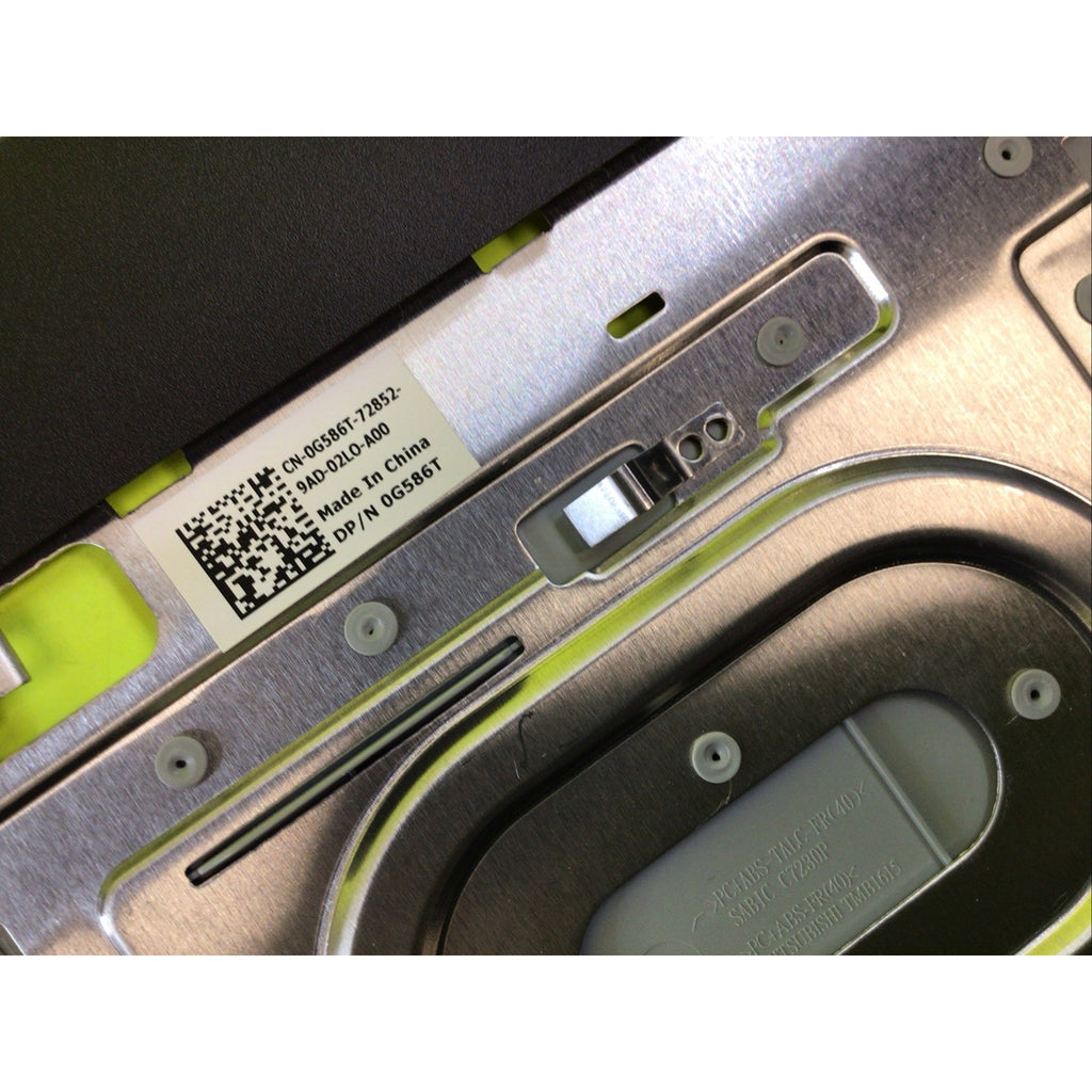 Dell Inspiron 1750 Palmrest and Touchpad G586T 0G586T