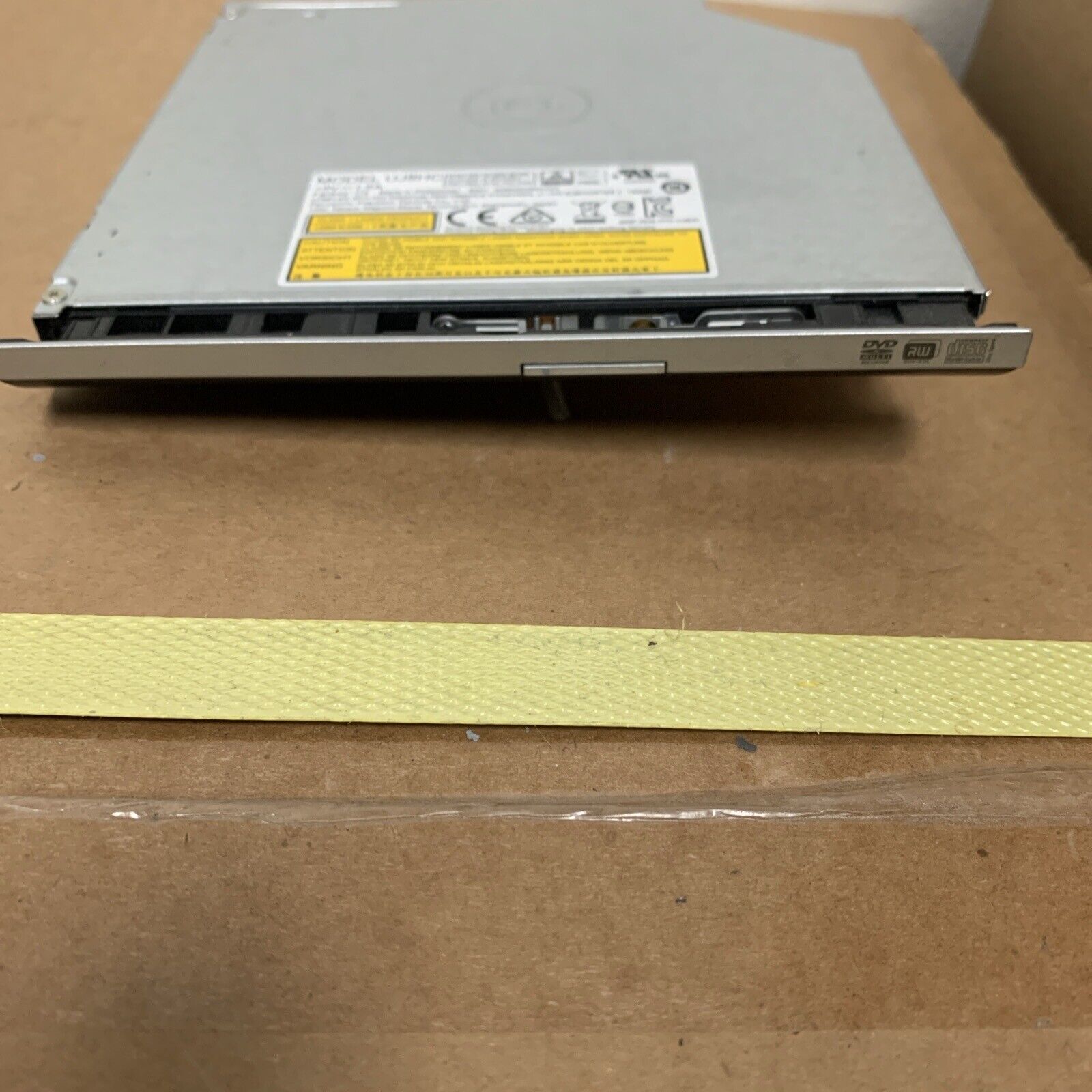 GENUINE Lenovo IdeaPad UJ8HC DVDRW Drive PN: 5DX0G86787 w/ Bezel PN: AP1BJ000500