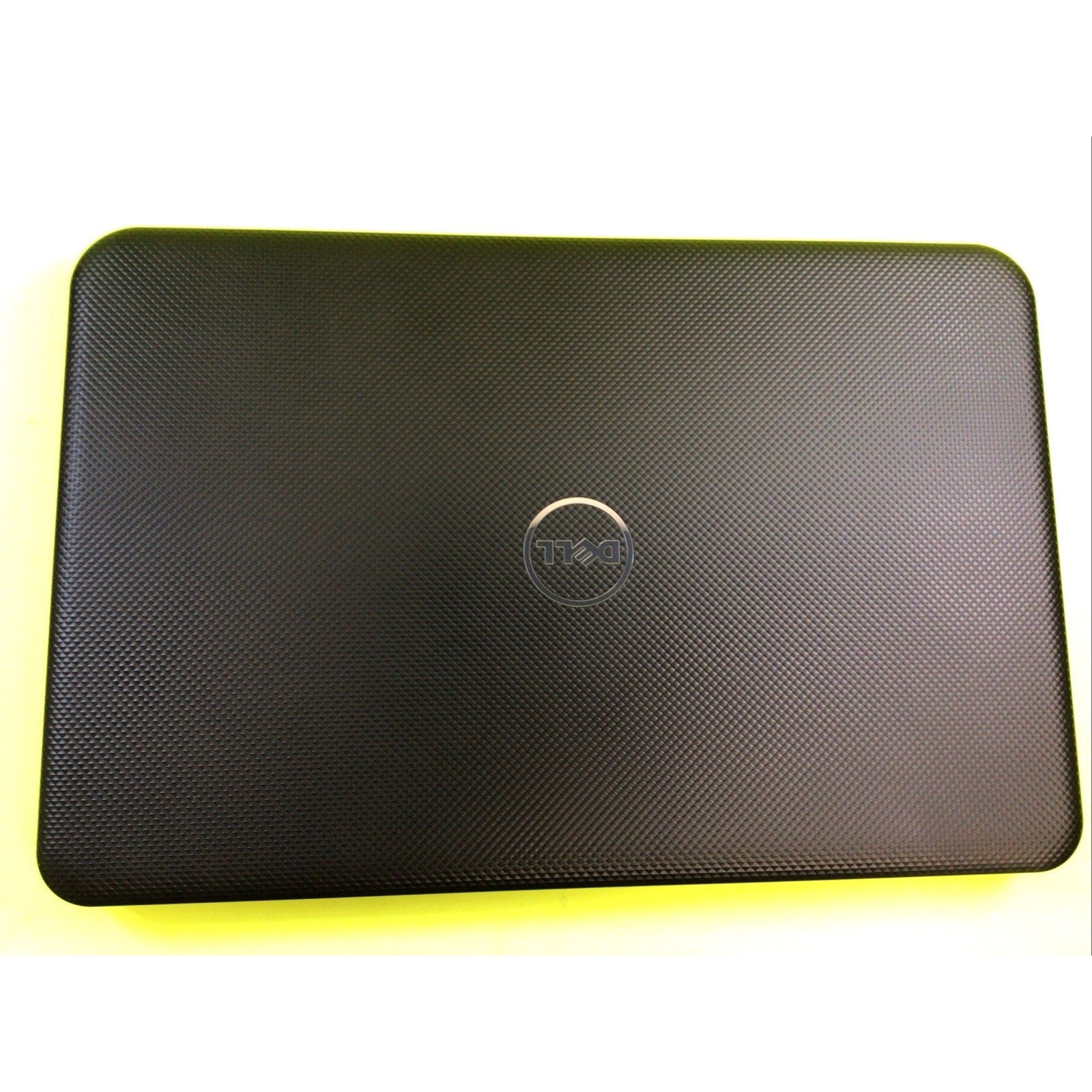 Dell inspiron 17-3721 17.3” Pentium 2117u 4GB RAM Laptop FOR PARTS or REPAIR