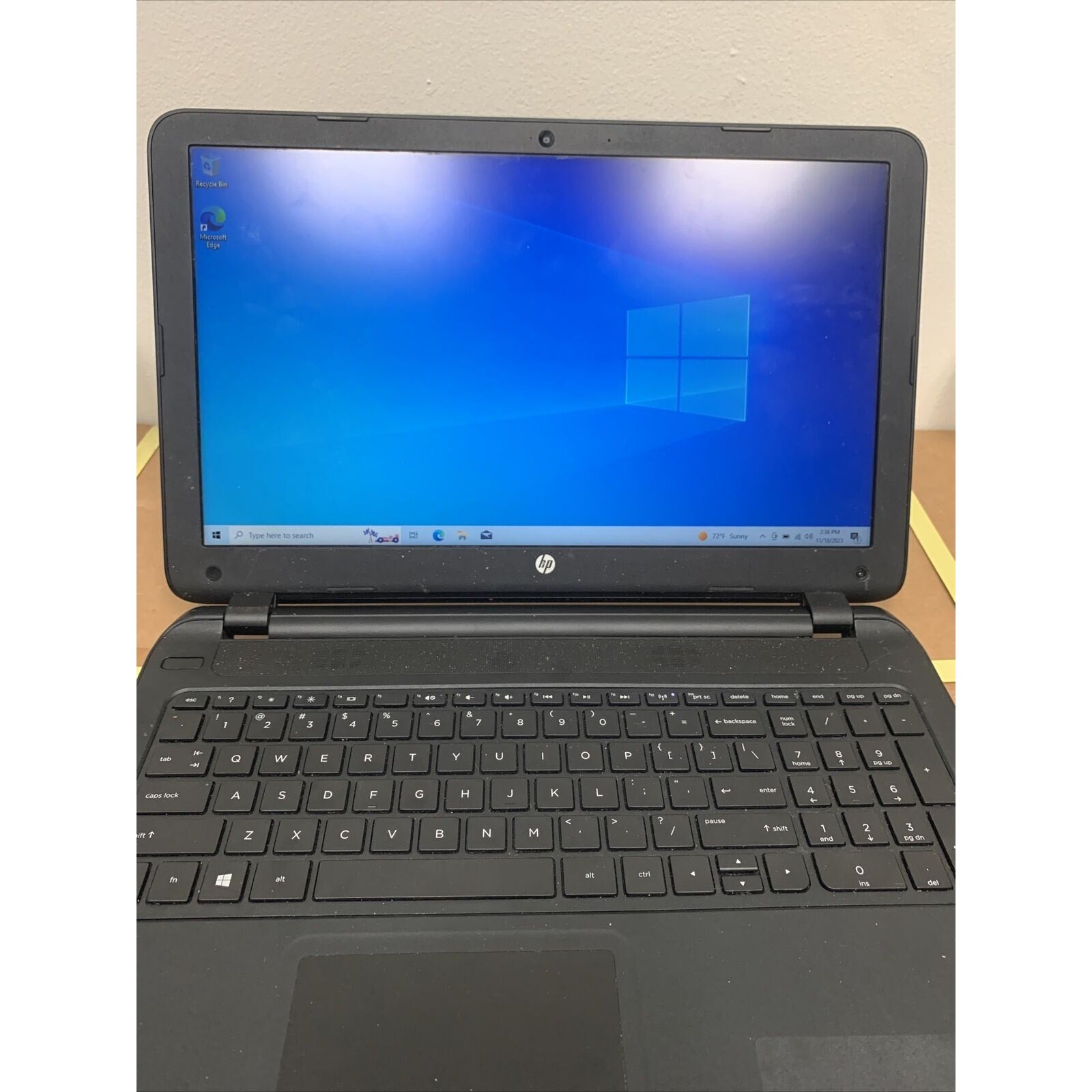 HP Notebook 15-f233wm Intel N3050 4GB/500GB - No Power Adapter - BOOTS READ