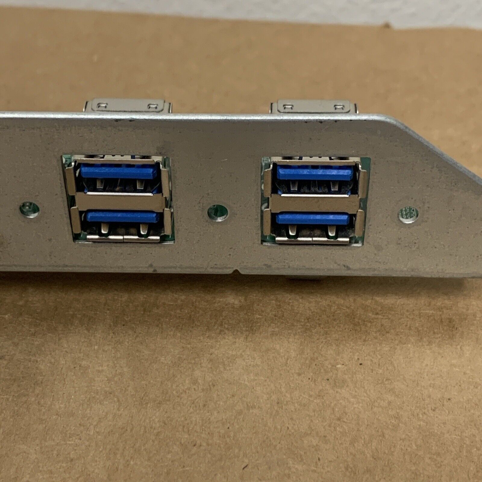 Lenovo Model: 03T7261 Connectivity Port Module. Good Used Stock