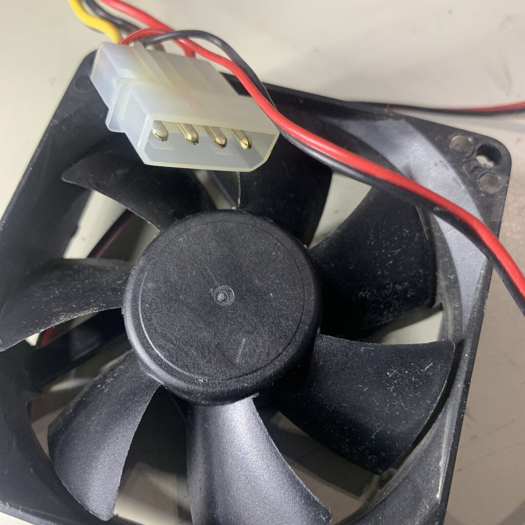 80x80x25mm Sleeve Bearing Cooling Case Fan KC8025M w/ 4 Pin Molex Connector