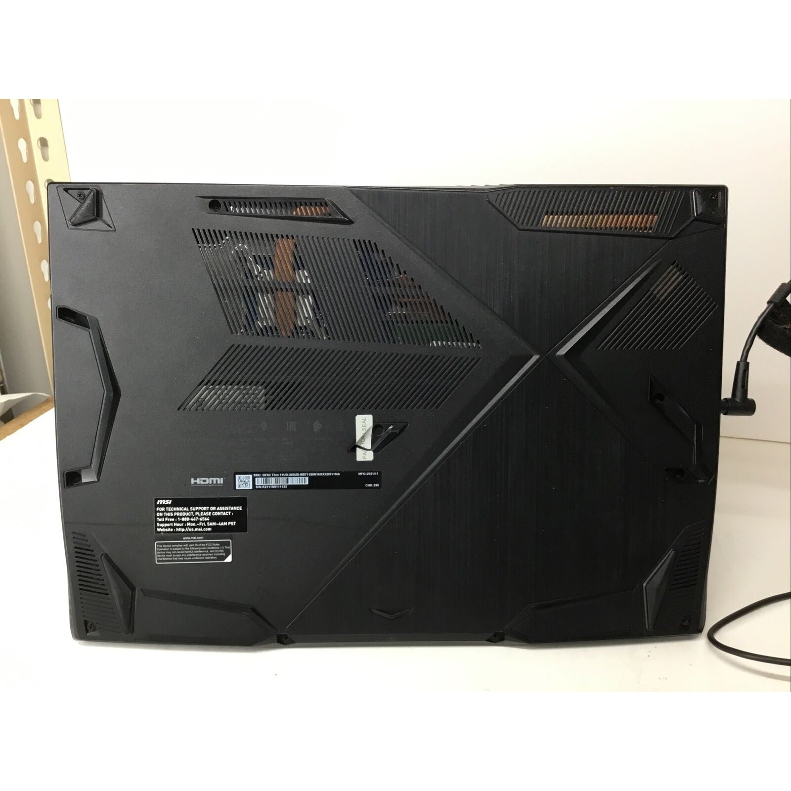 MSI GF63 Thin 11UD - i7-11800H, 16GB RAM, 512GB SSD, RTX 3050Ti