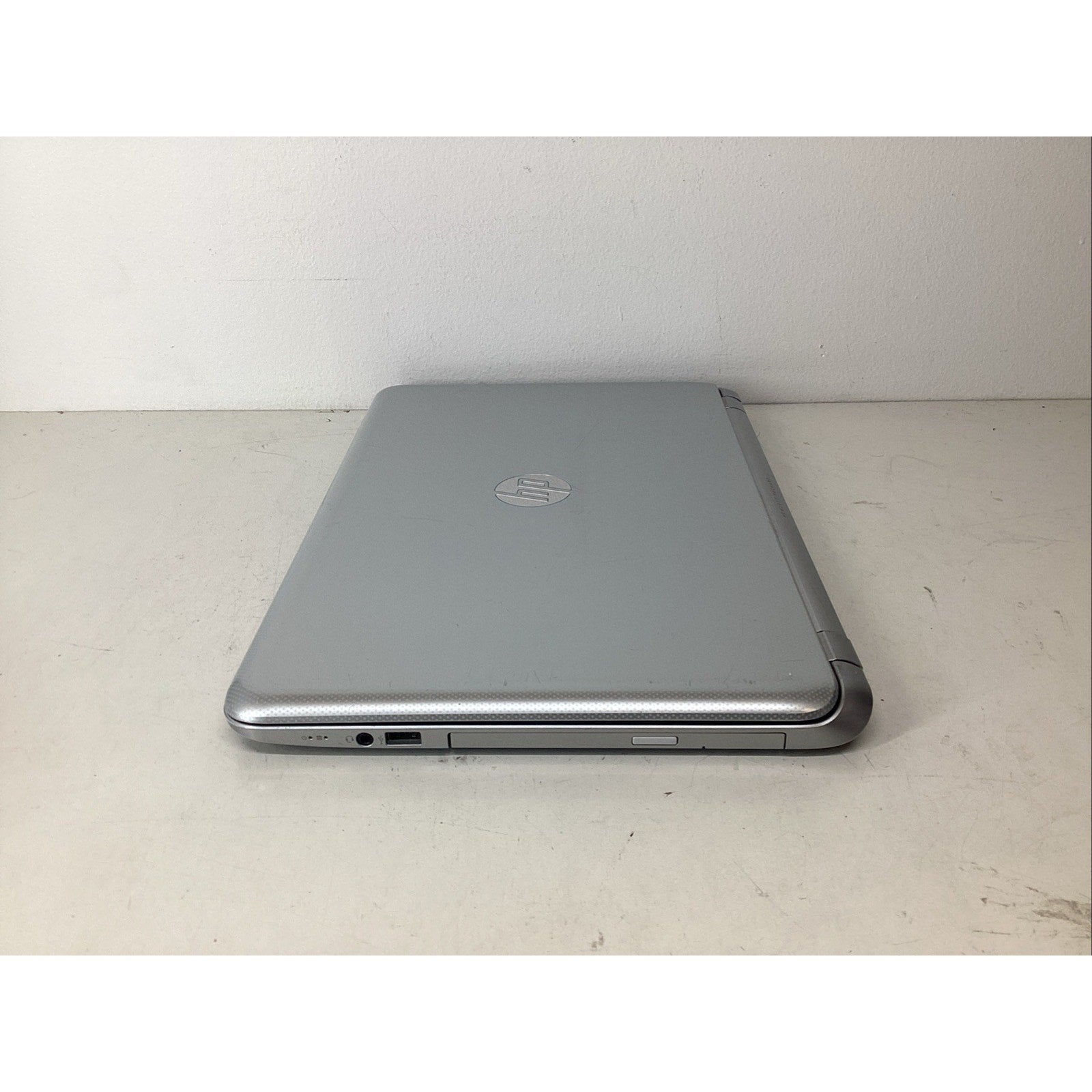 HP Pavilion 15-n210dx 15.6" Laptop AMD A8-4555M 8GB Ram 750GB HDD - For Parts