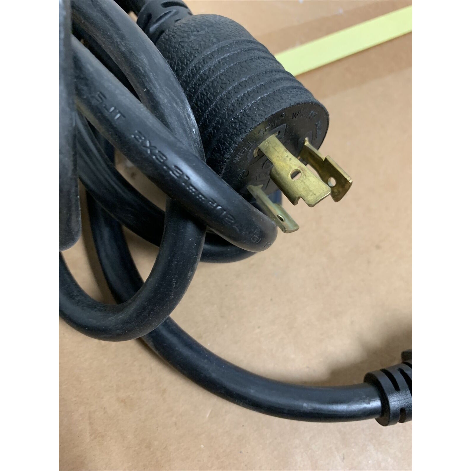 Genuine Dell EMC 0G825N Cable Server Power Cord, L5-20P to C19, 20A 125V, 12 ft