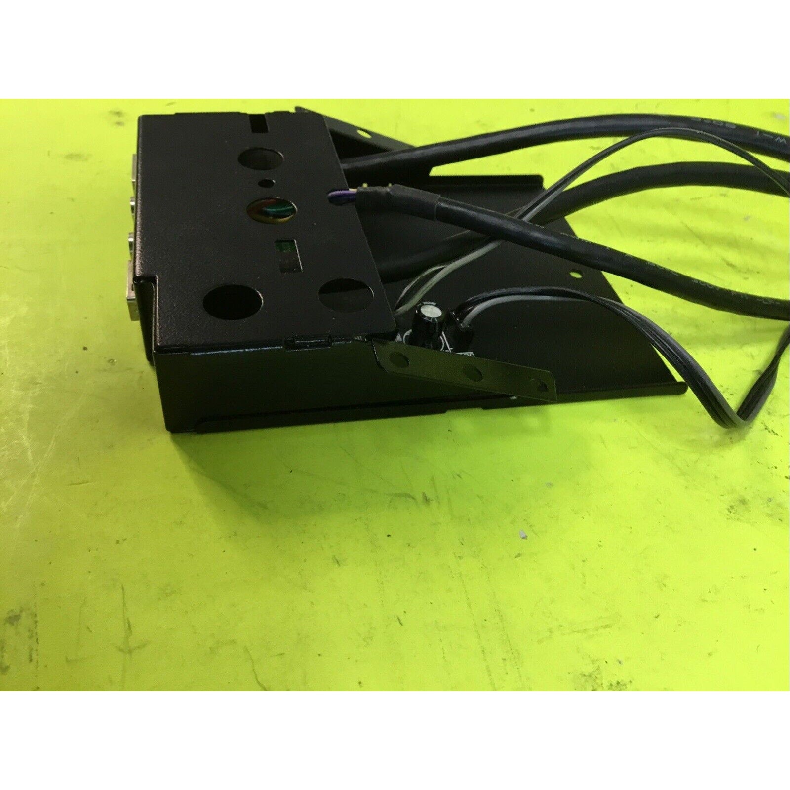 2Port USB 3.0 Front Panel Expansion Bay Hub 3.5mm Audio Jacks and Power Switch