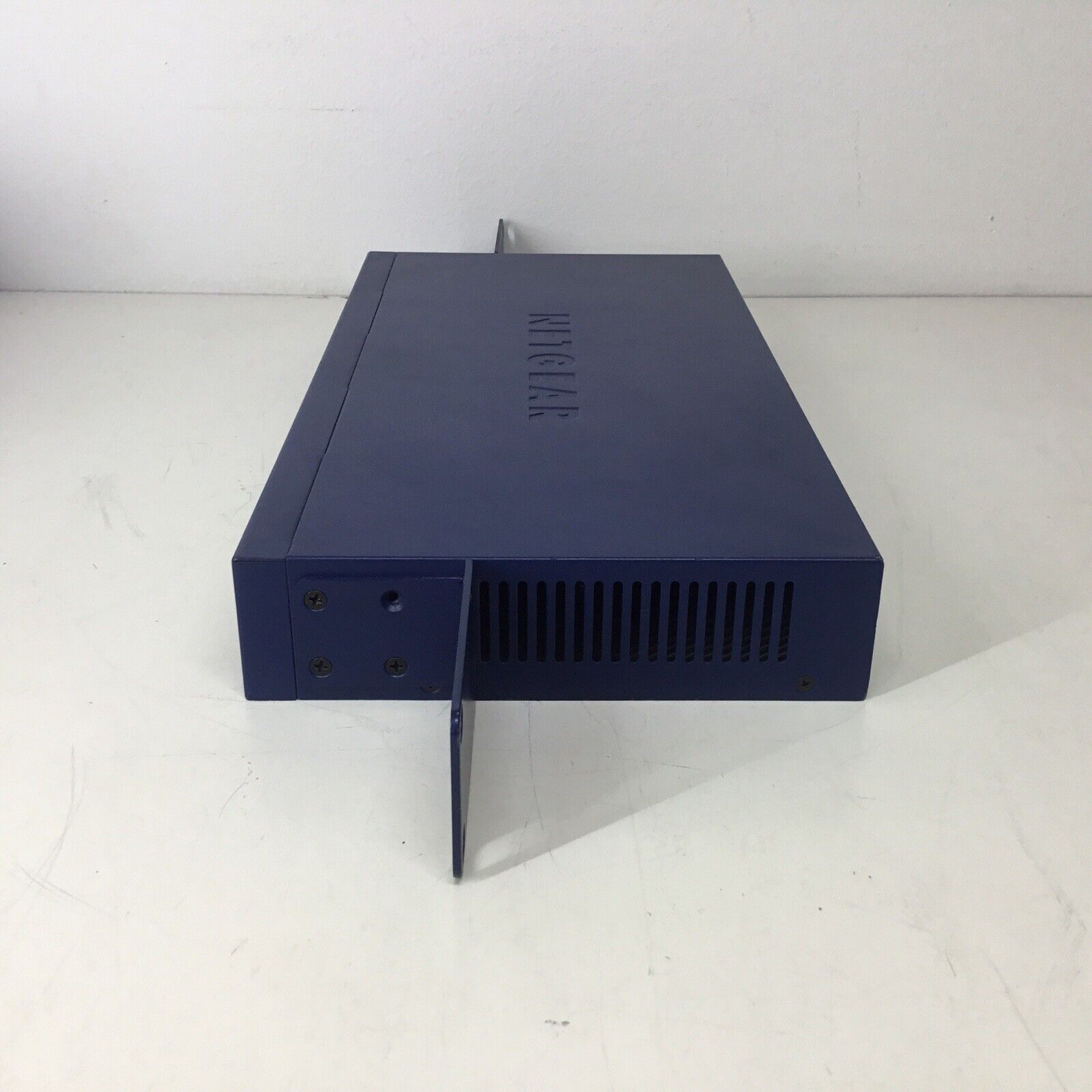 Netgear ProSAFE JGS524 Switch 24-Port Gigabit - For Parts