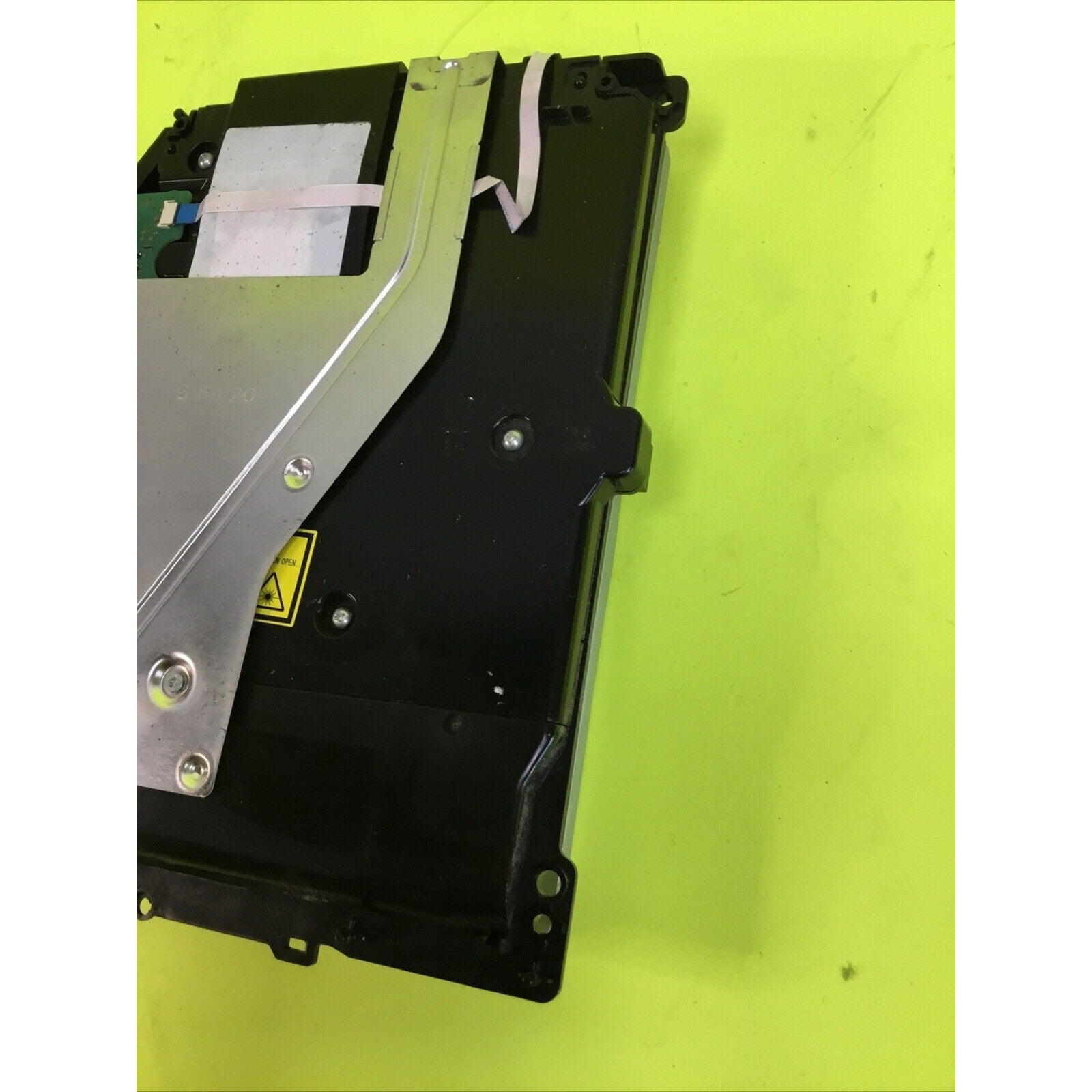 FOR PARTS Sony PS4 Slim Blu-ray DVD Drive BDP-010 CUH- 1001A