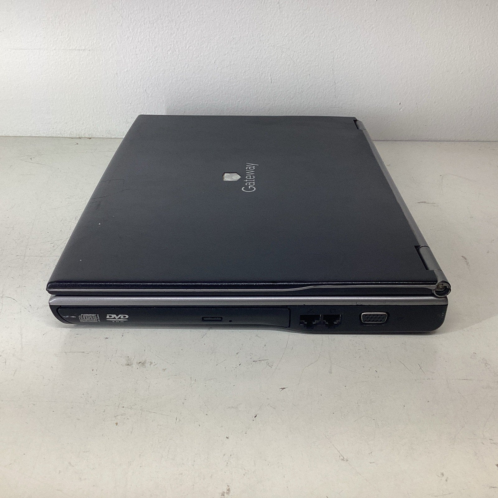 Gateway W340UI 14" Laptop Intel Celeron M 512MB RAM 80GB HDD - For Parts