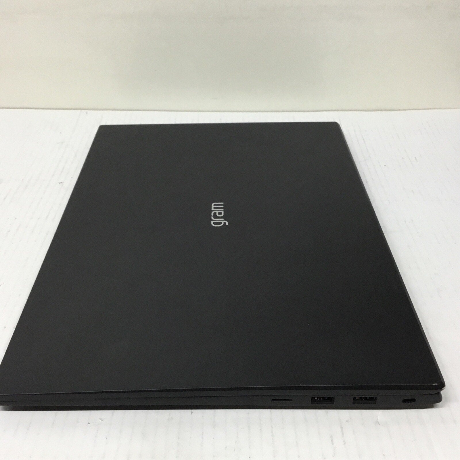 LG 17Z90S-G.AAB5U1 Gram 17" WQXGA Intel Core Ultra 7 155H 3.8GHz 16GB