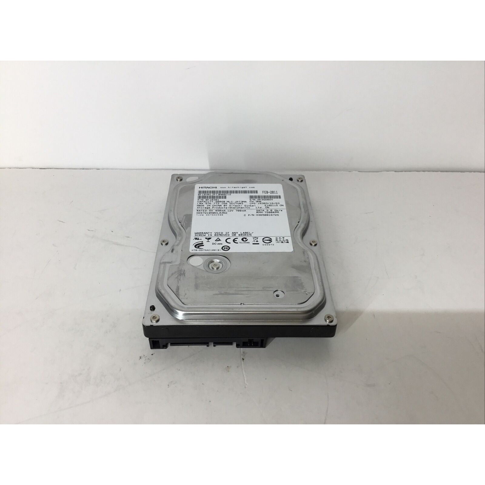 Hitachi HDS721050CLA362 0F10381 500 GB SATA 3.5 Hard Drive