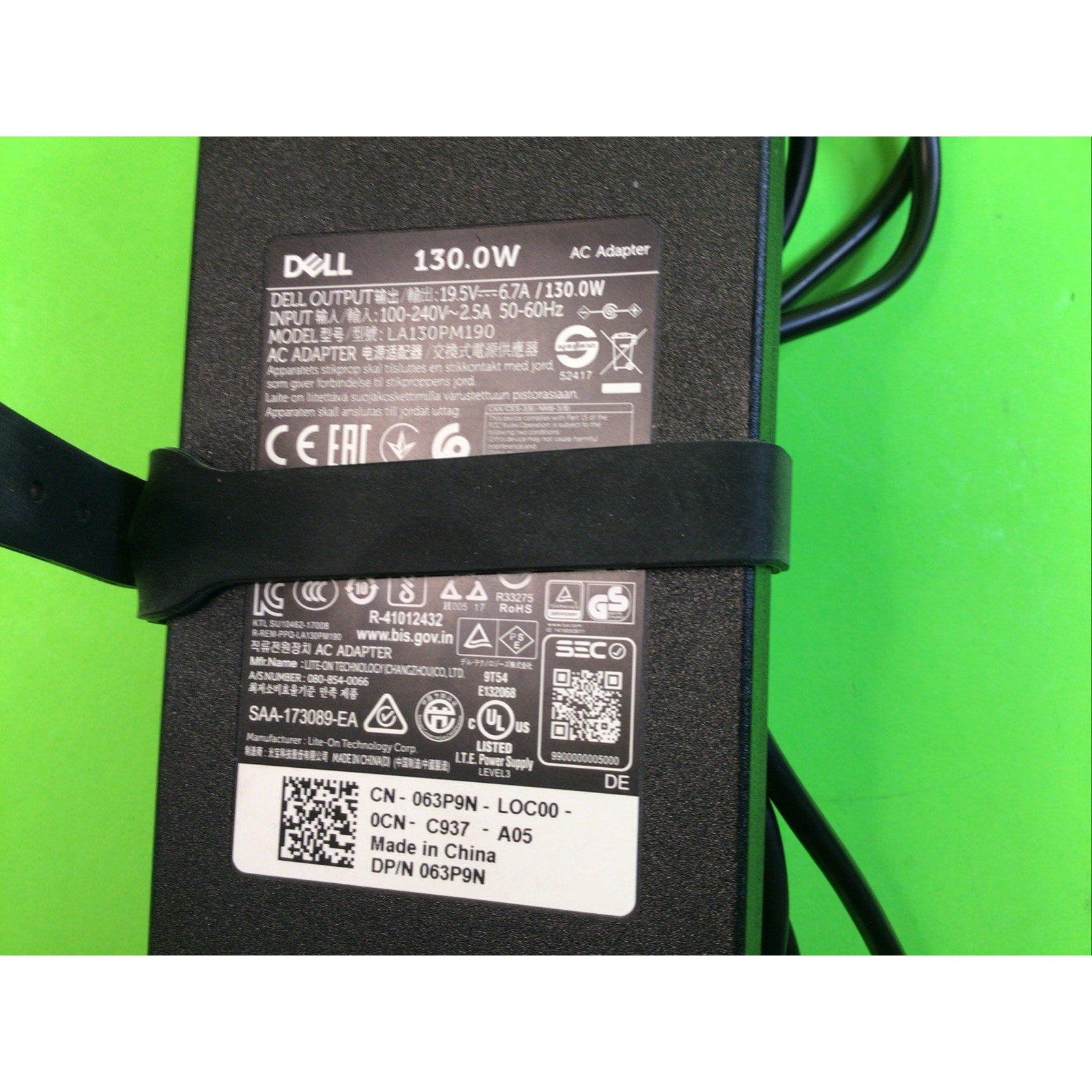 Dell WD15 USB-C K17A Laptop Docking Station Dock w/ 130W AC Adapter