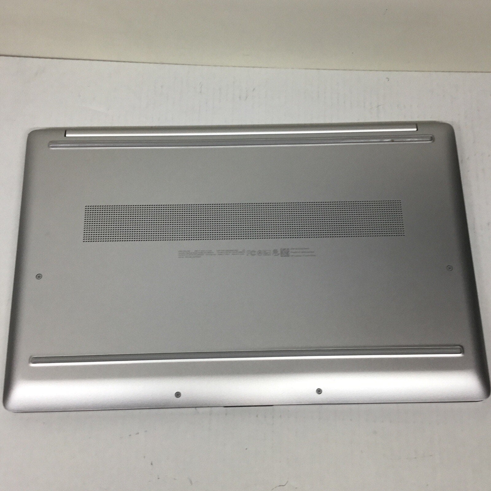 HP 17-CP0700DX 17.3 AMD Ryzen 5 5500U 8GB RAM FOR PARTS READ DESC