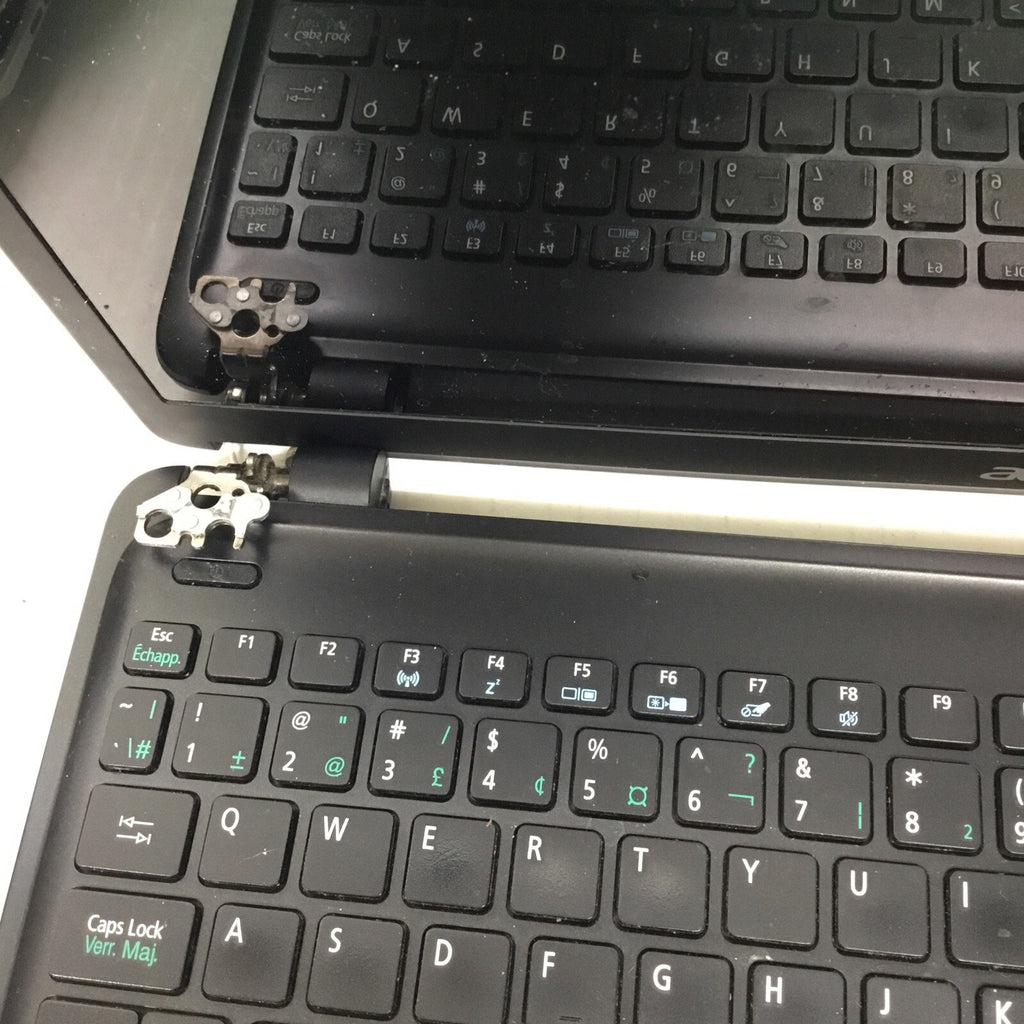 Acer Aspire E1 Series E1-572P-6884 V5WE2 For Parts READ DESC