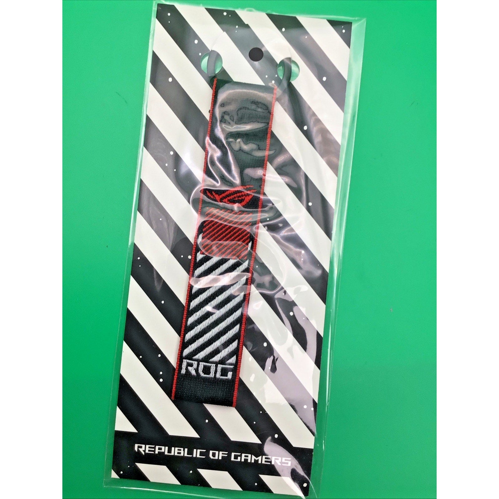 ASUS ROG Republic of Gamers Keychain Lanyard Black Red White