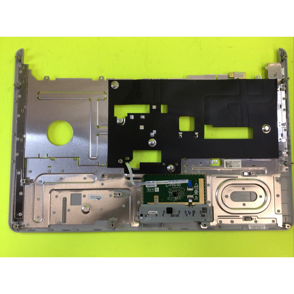 Dell Inspiron 1750 Palmrest and Touchpad G586T 0G586T