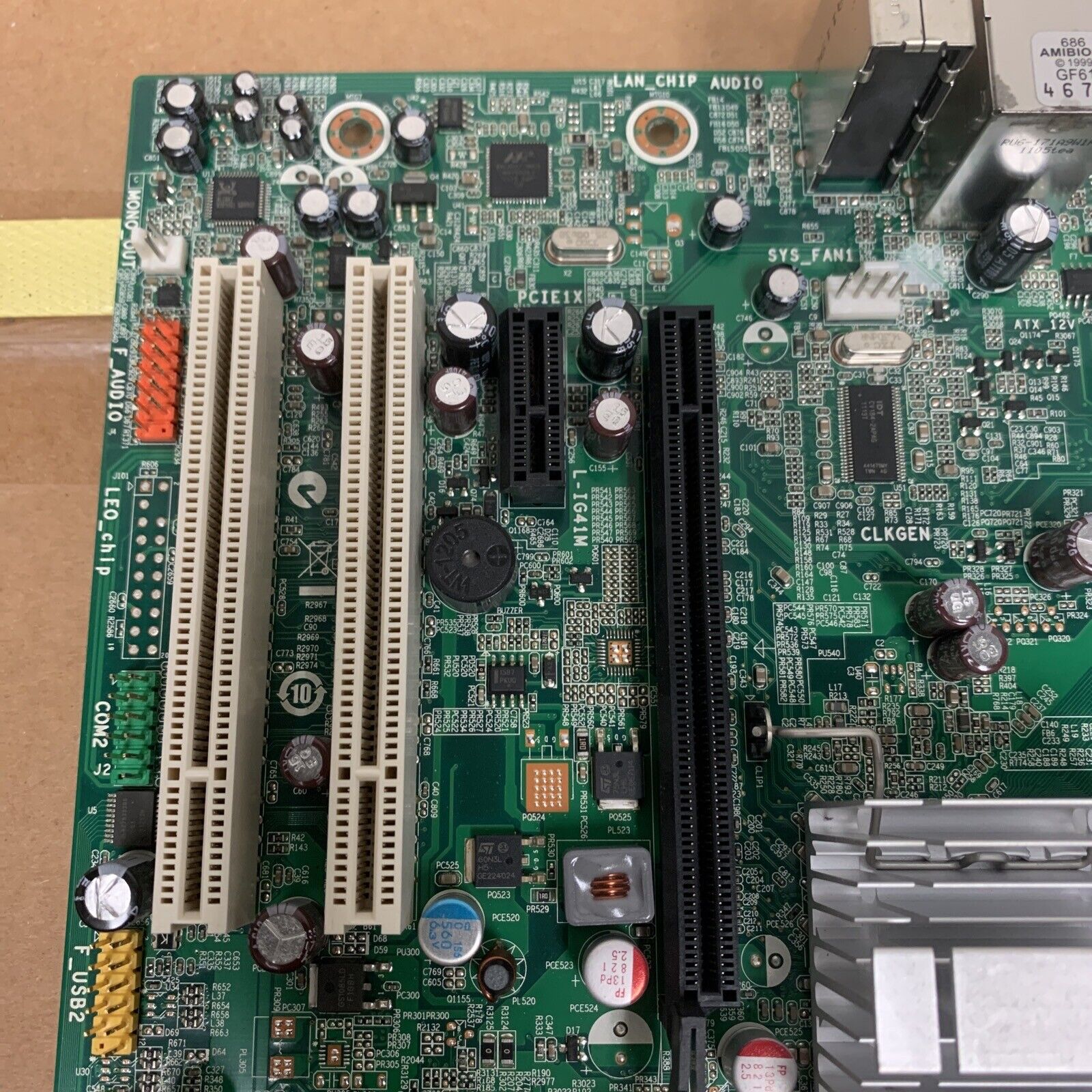 IBM LENOVO THINKCENTRE M60e M70e Intel LGA775 MOTHERBOARD 71Y6942 -No I/O Shield