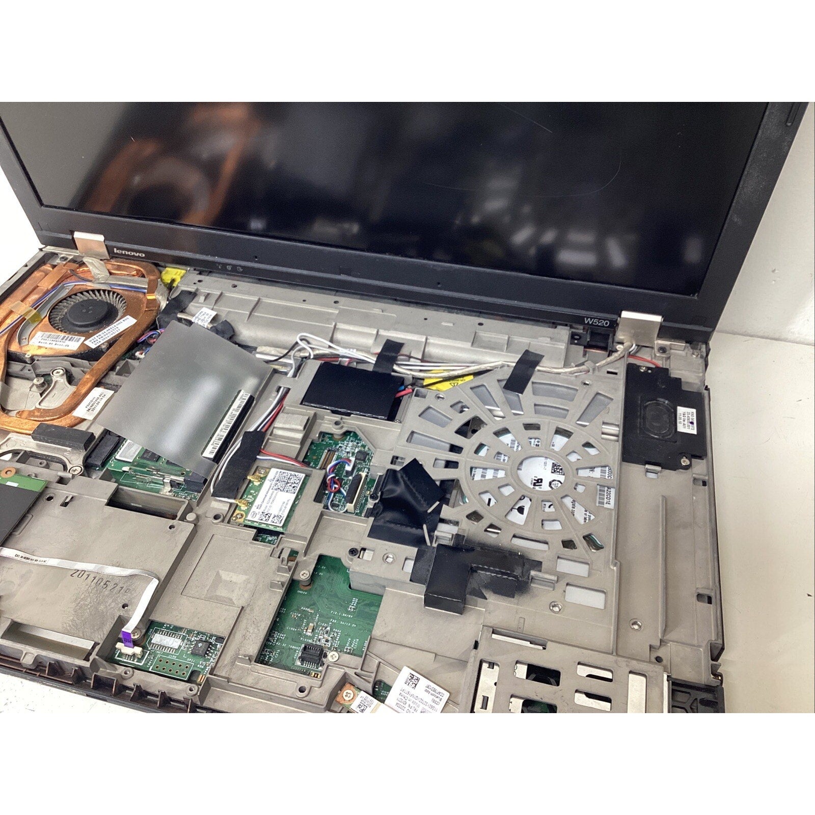 Lenovo Thinkpad W520 4270-CTO Laptop 8GB RAM 750GB - For Parts