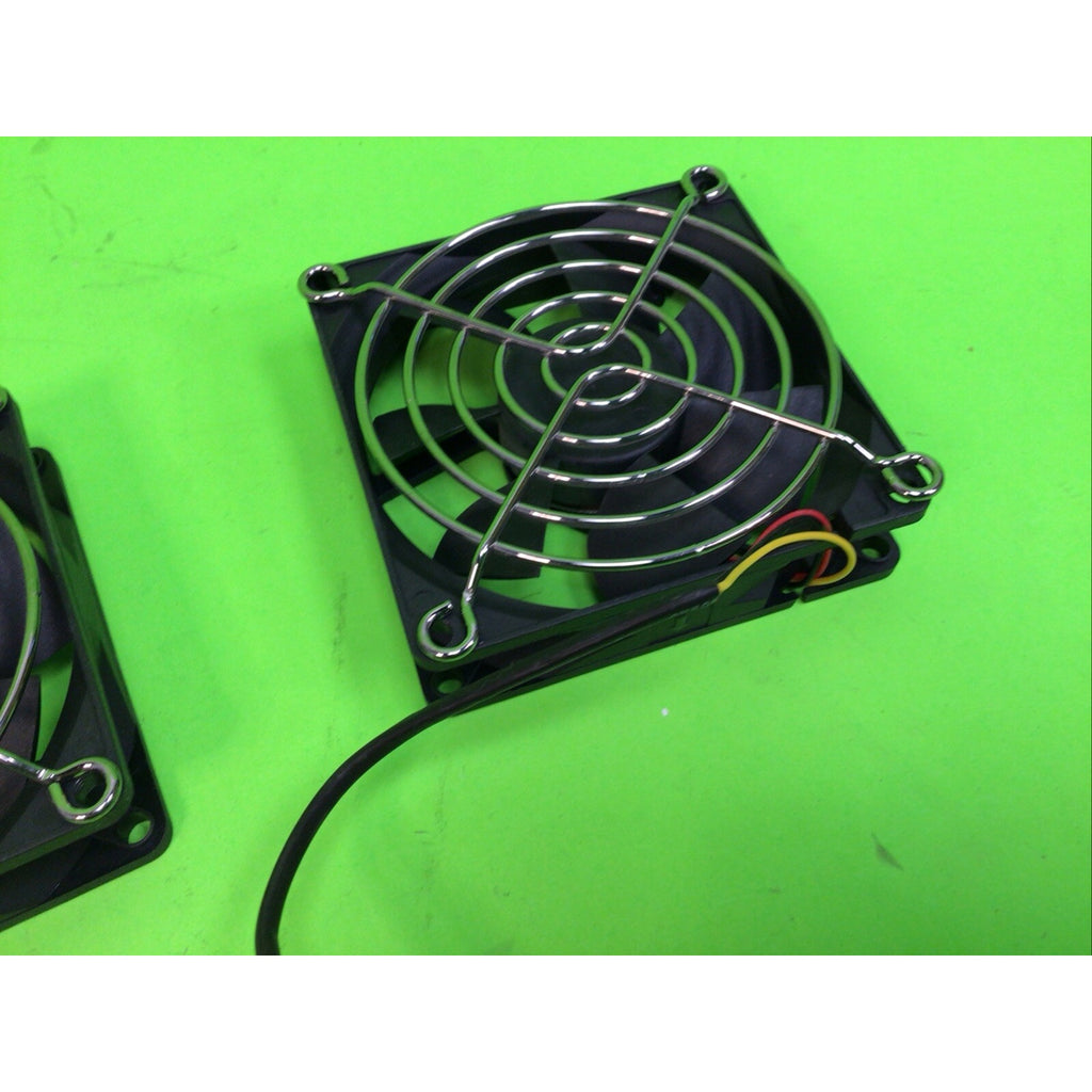 Lot of 3 pcs T&T 8020M12B-NF1 Fans and Grills 80 x 80 x 20mm