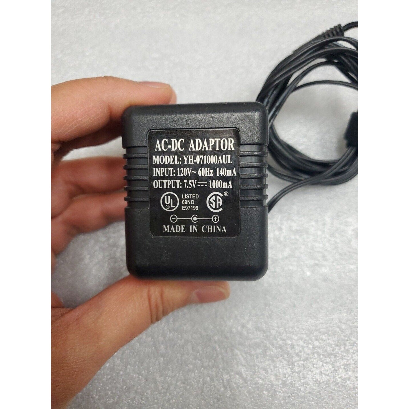 YH-071000AUL AC-DC ADAPTOR US 7.5V 1A 1000mA 120V~60Hz 140mA 5.5mmx2.1mm