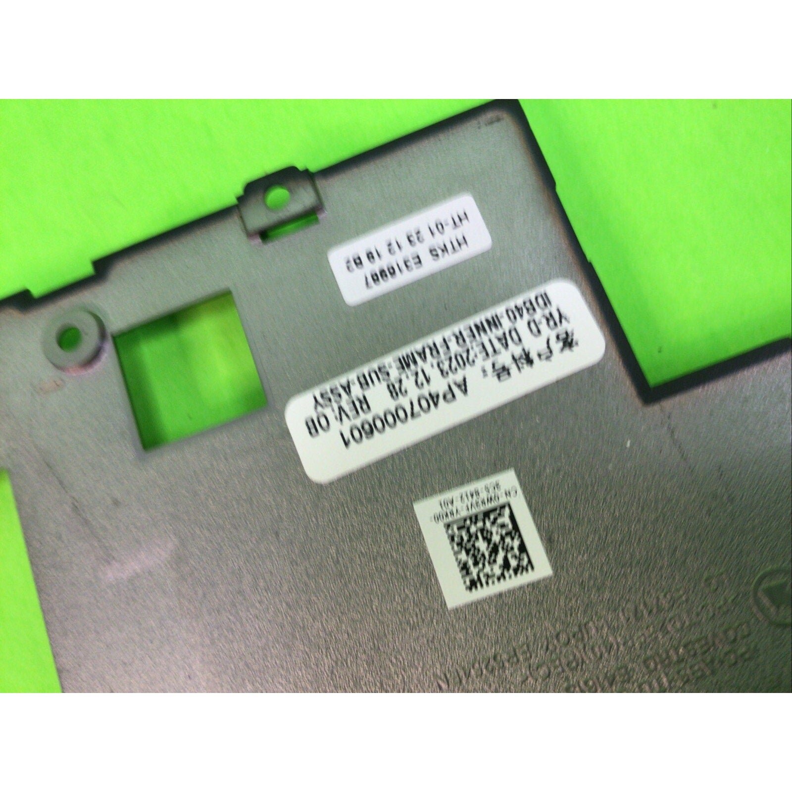 Dell Latitude 5440 Precision 3490 Built-in battery holder 0WR3VF
