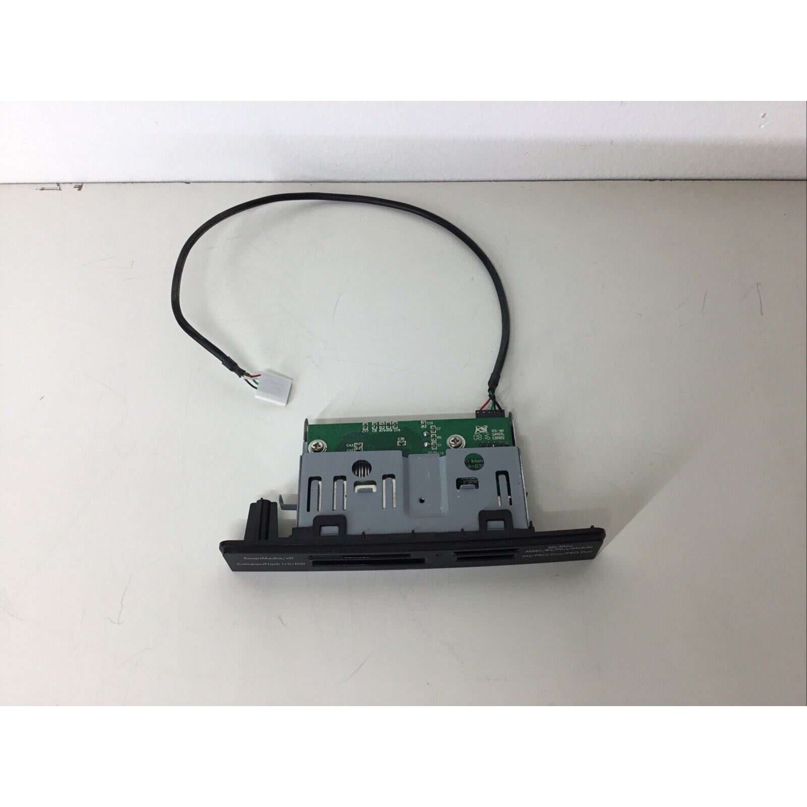 HP Pavilion A6000 Series 15-in-1 Media Card SD Memory Reader w/ Cable 5070-2566