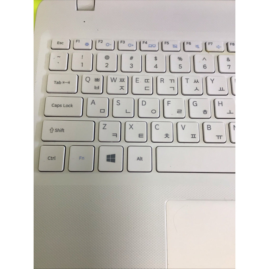 Samsung NT300E5K-L56S i5-5200U 8GB RAM NO HDD Laptop FOR PARTS or REPAIR