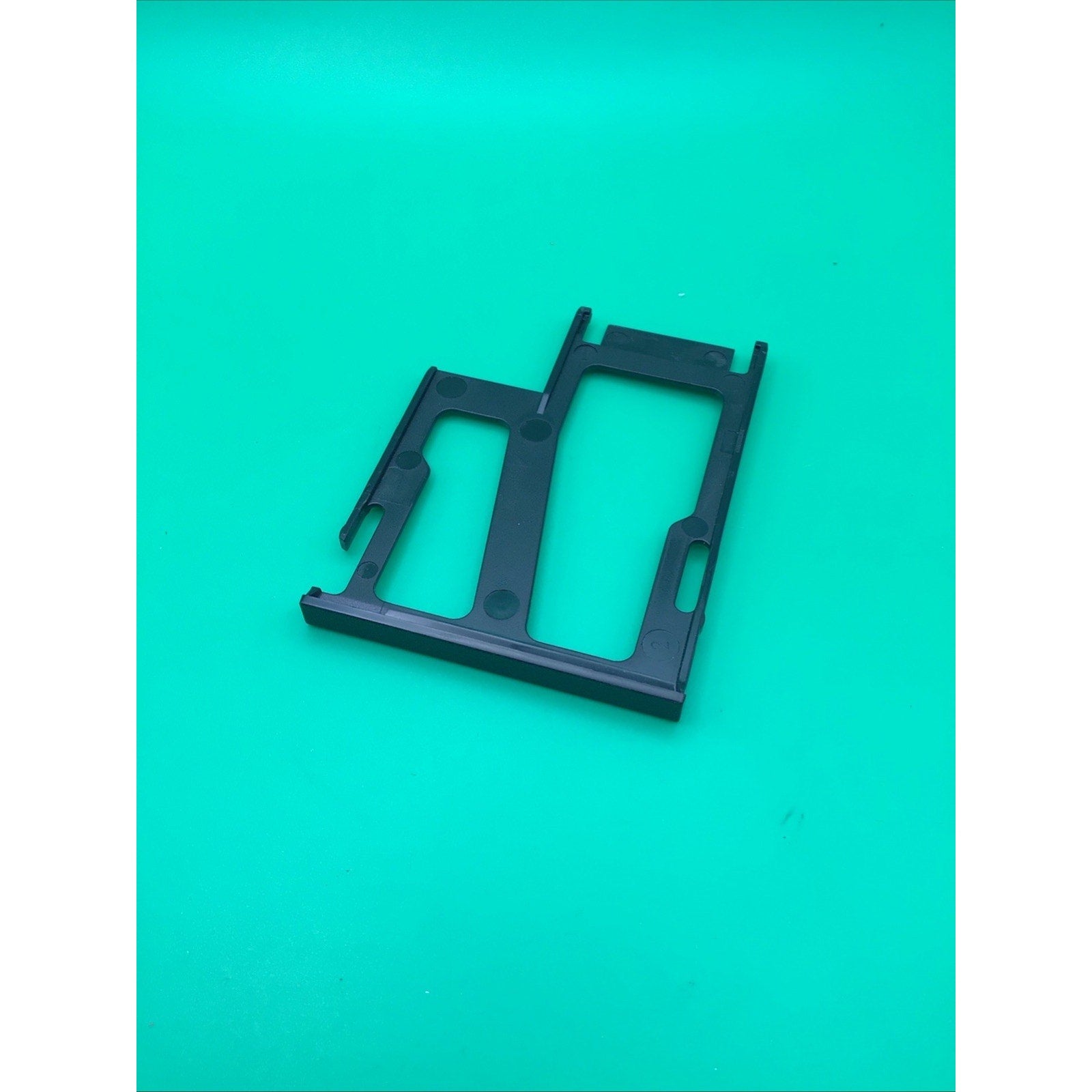 Dell Inspiron 1750 Express Card Cover P8M05