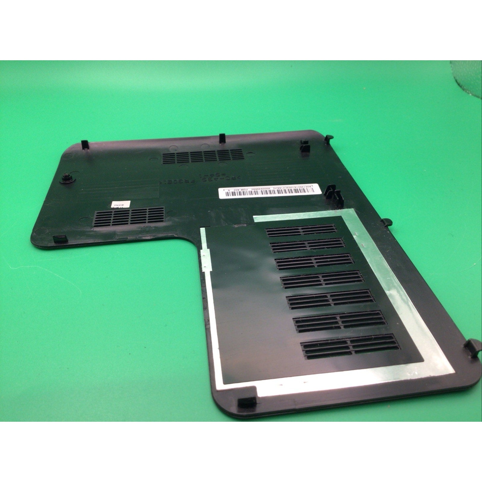 Toshiba Satellite C50-A C55-A C55D-A RAM Memory HDD Hard Drive Cover V000949680