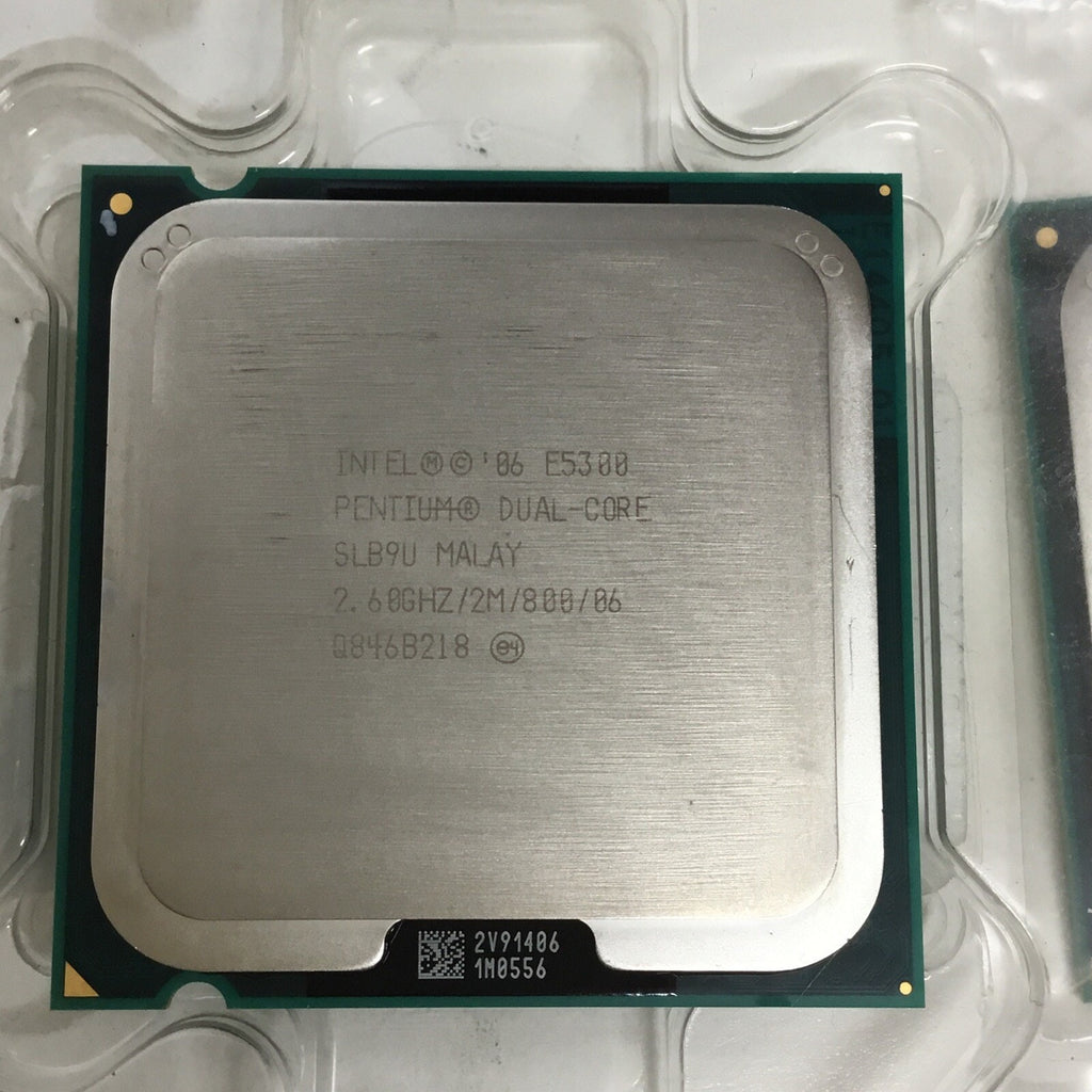 Lot of 2 Intel Pentium E5300 SLB9U 2.60ghz Dual Core CPU Processor