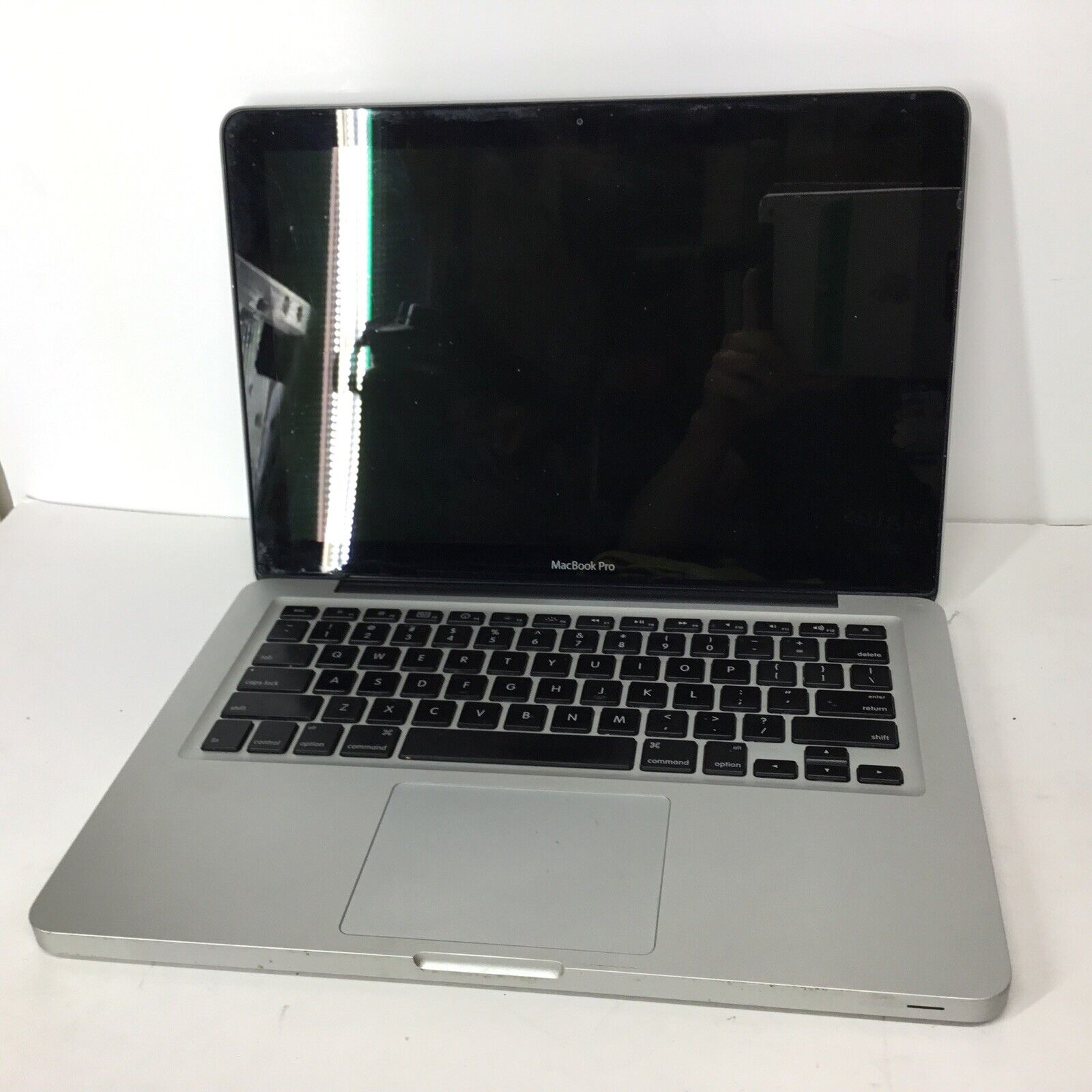 READ - MacBook Pro (A1278, Mid-2010) - Core 2 Duo (Penryn), 4GB RAM, 250GB HDD