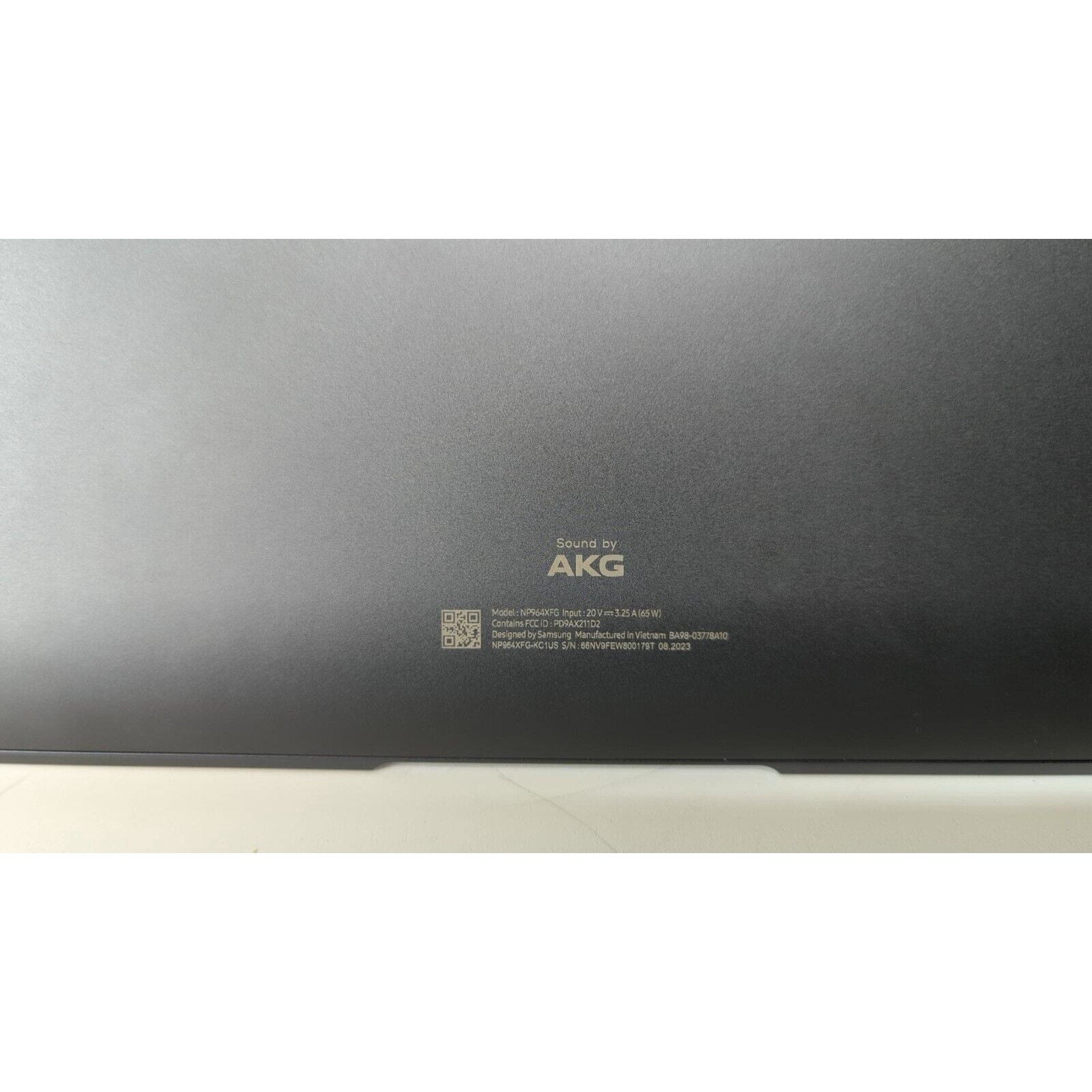 Samsung Galaxy Book3 Pro 16" - Core i7-1360P, 32GB RAM, 1TB SSD NP964XFG-KC1US