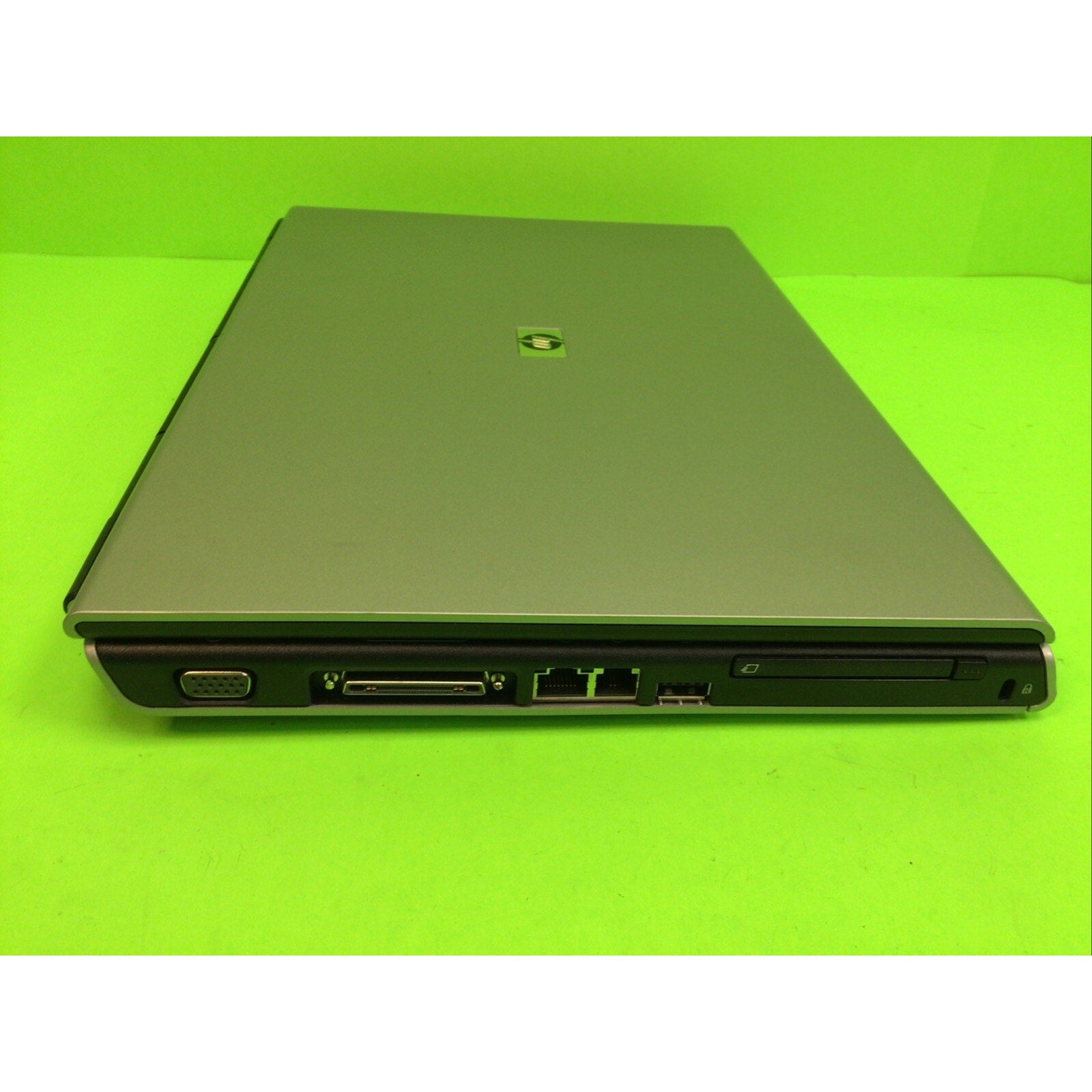 HP Pavilion dv1000 dv1738od Intel Centrino T1350 512MB RAM NO HDD NO BATTERY
