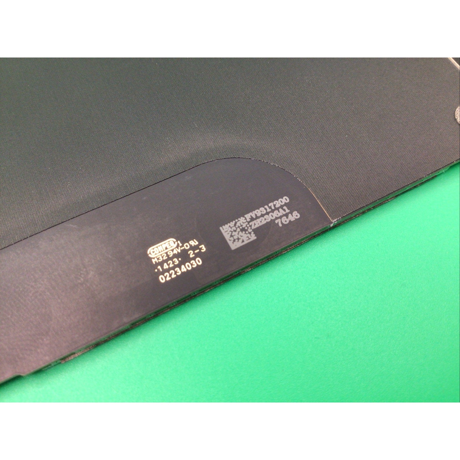 Apple MacBook Air M2 A2941 with Touch ID FOR PARTS