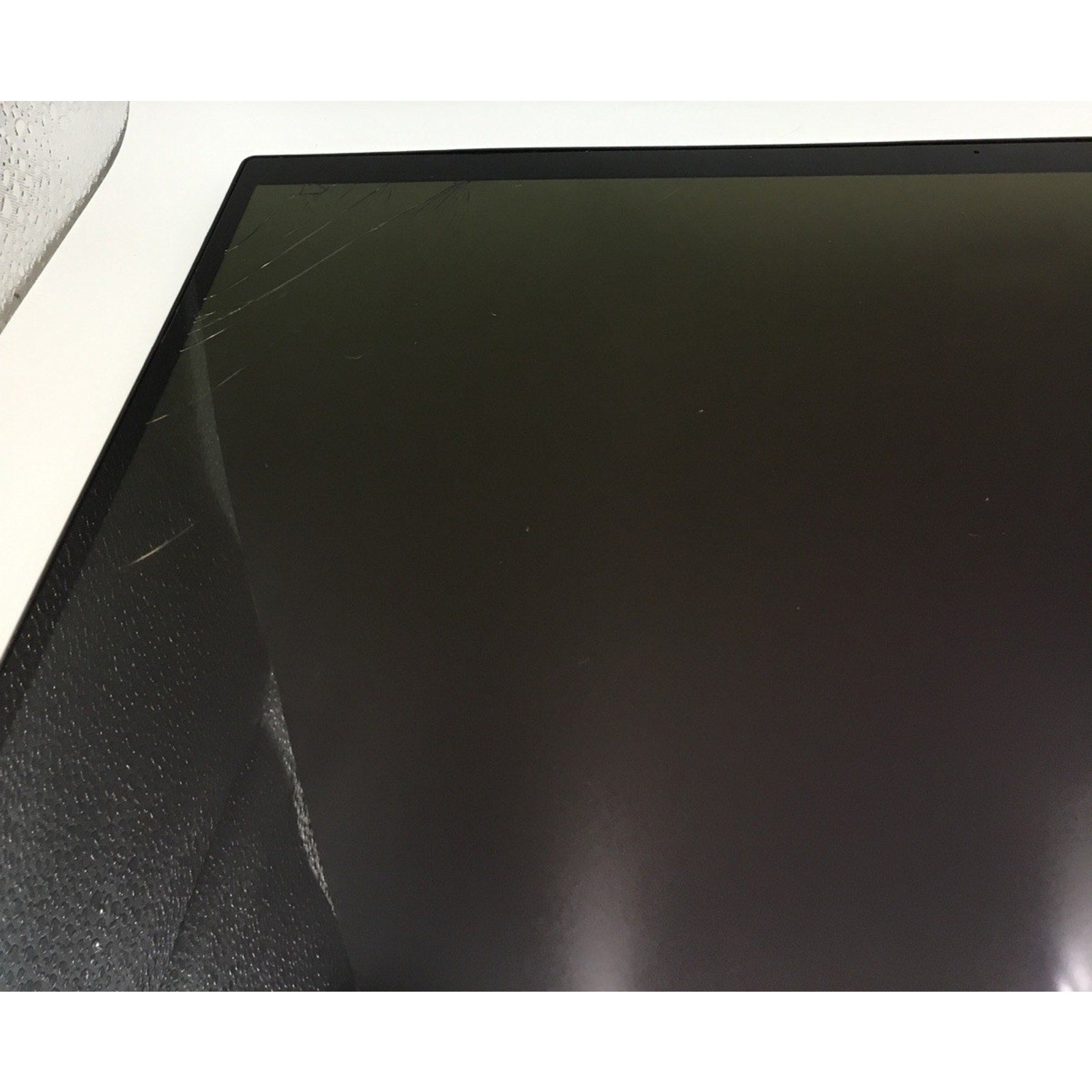 ASUS Creator Q530 15.6" 60Hz FHD OLED Glossy Display Assembly CRACKED + WEB CAM