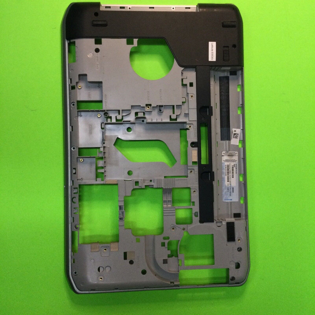 Dell Latitude E5530 Laptop Bottom Base Case Assembly 53FCF 053FCF CN-053FCF
