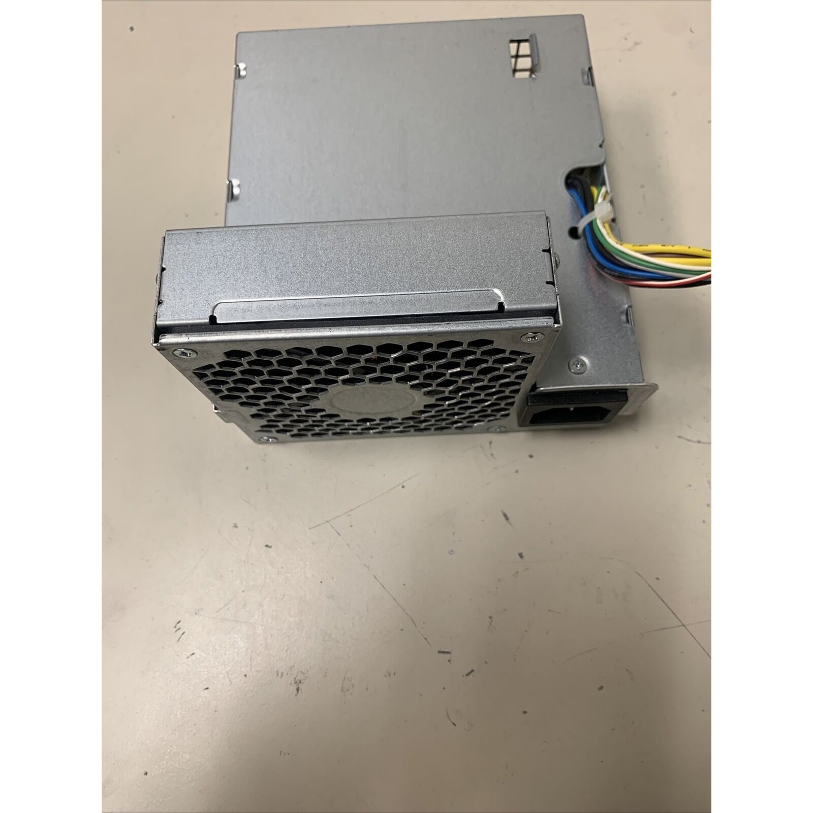 HP 659193-001 Elite 8200/RP5800 D10-240P1A 240W Desktop Power Supply 659246-001