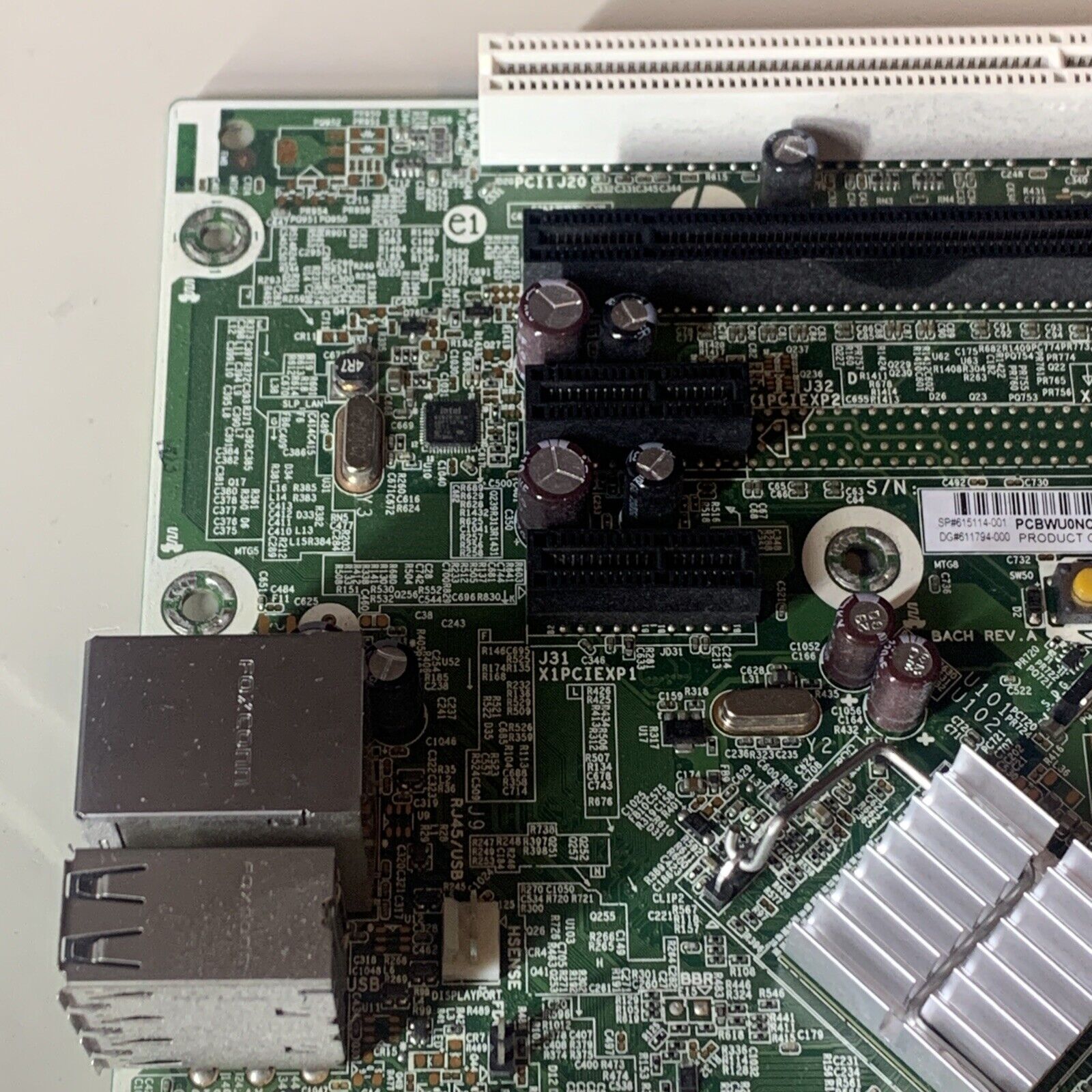 HP 614036-002 / 615114-001 / 611794-000 Motherboard