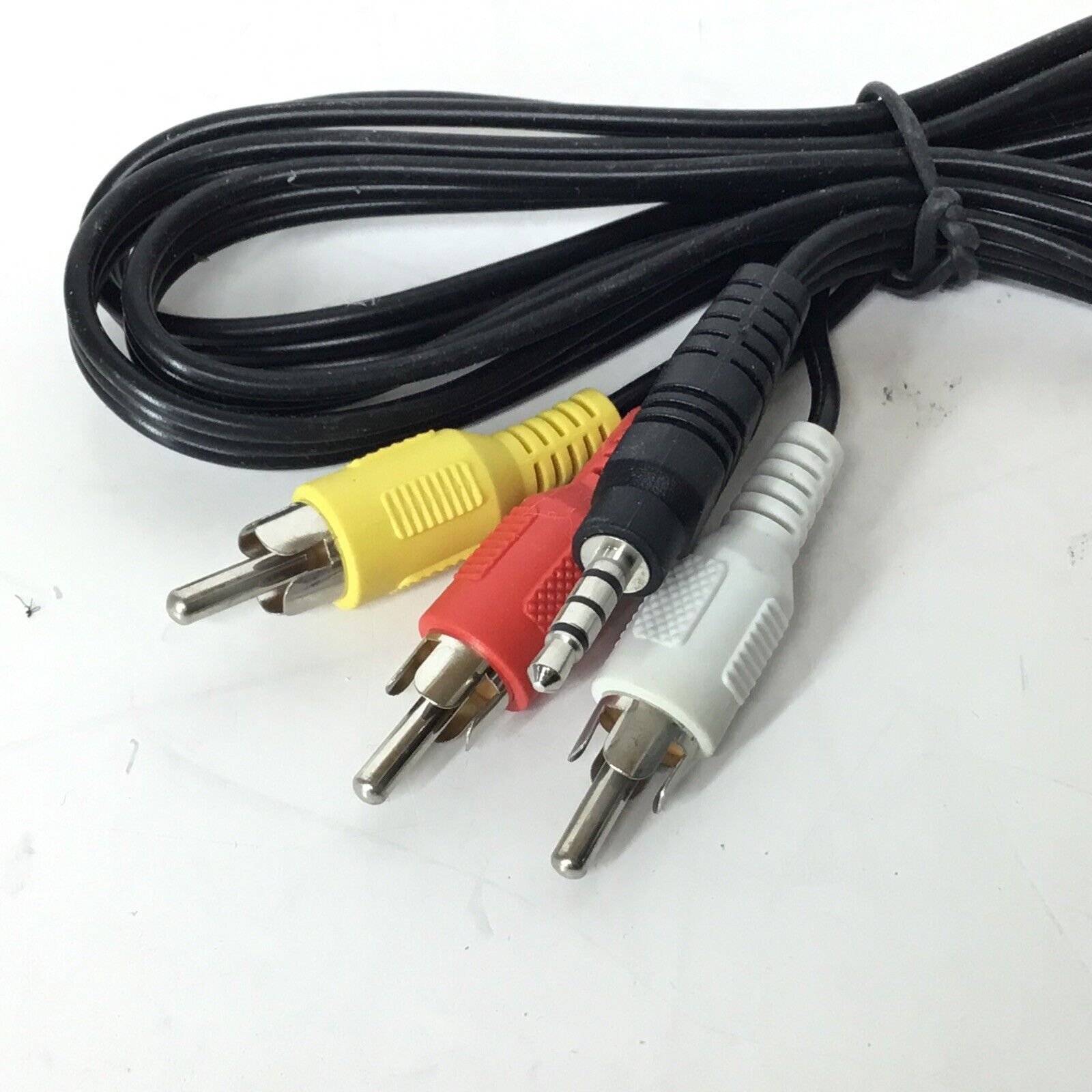 4ft 3.5mm RWYG Jack To Male RCA Video And Audio Adapter For Android TV And More